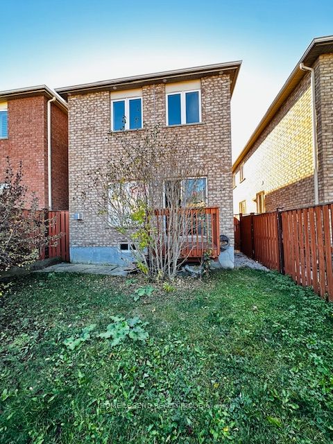 78 Lahore Crescent
