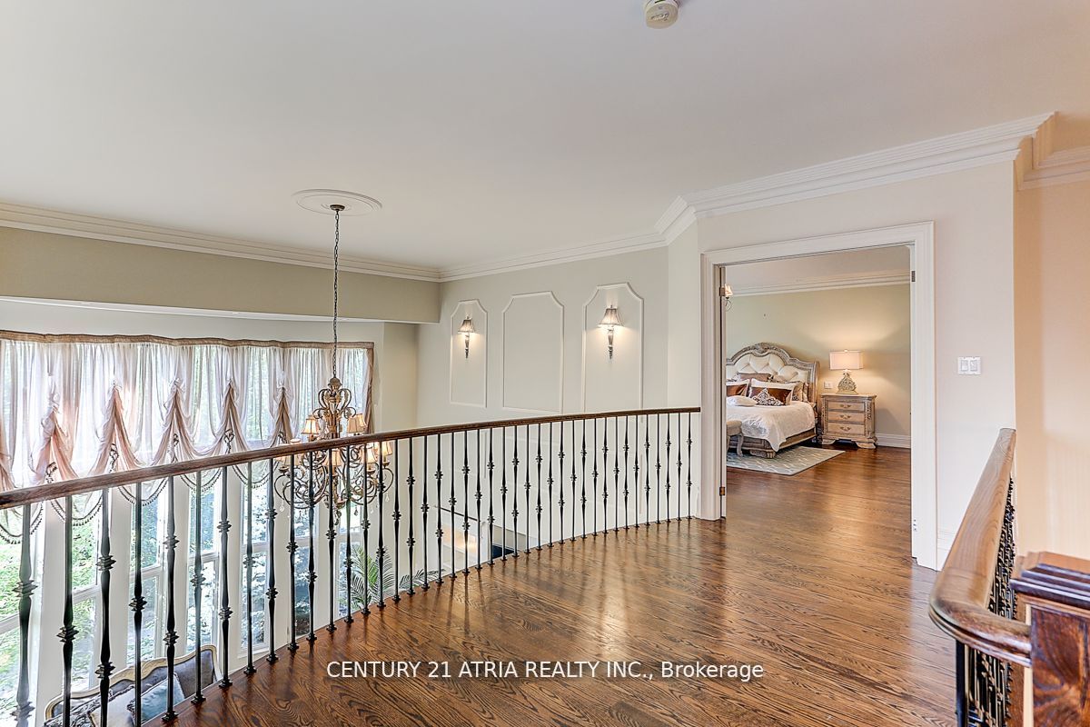 33 Winterport Court