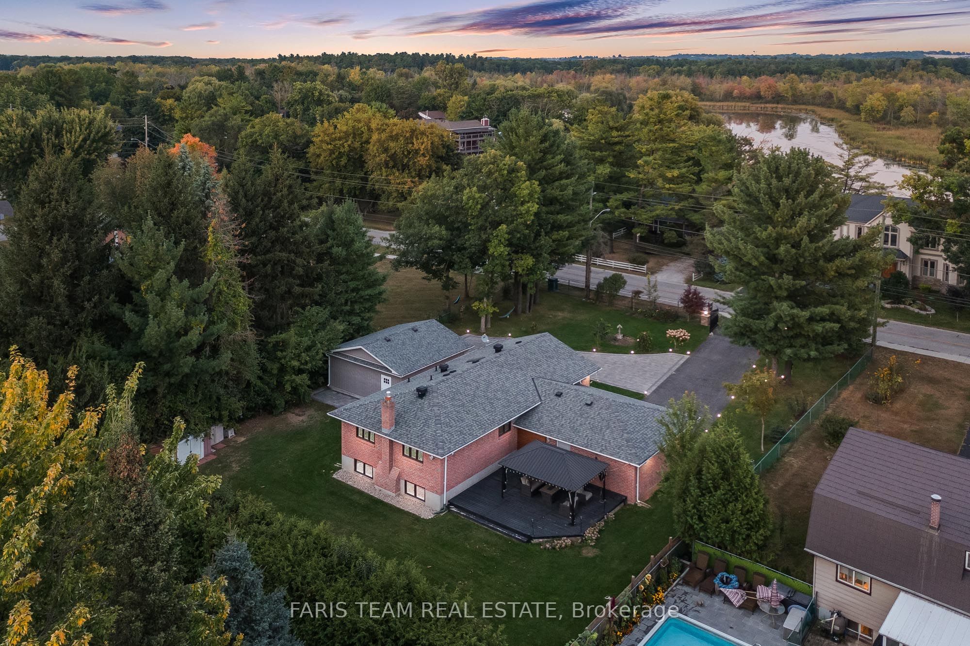 148 Sand Road