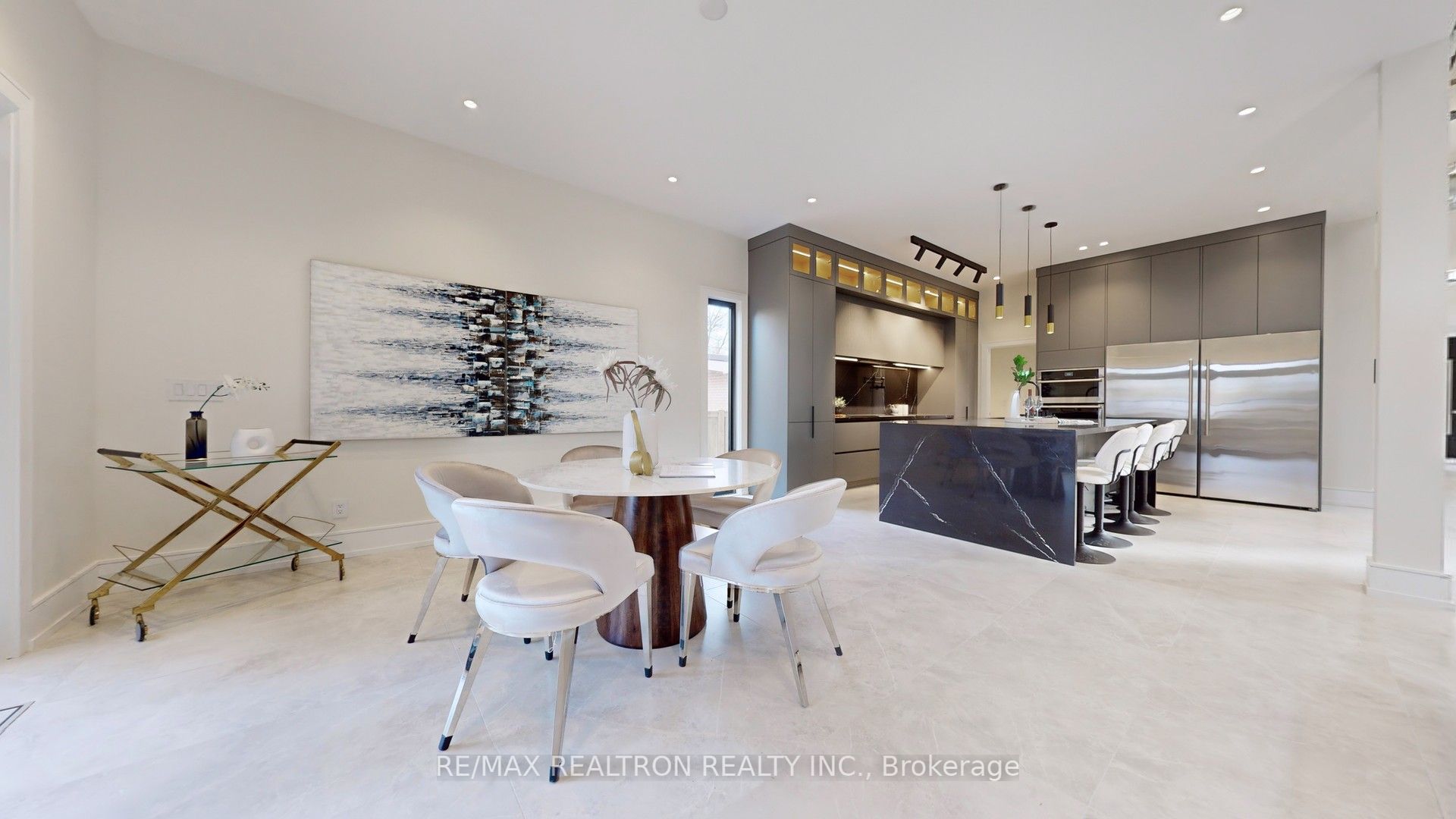 84 Murray Drive