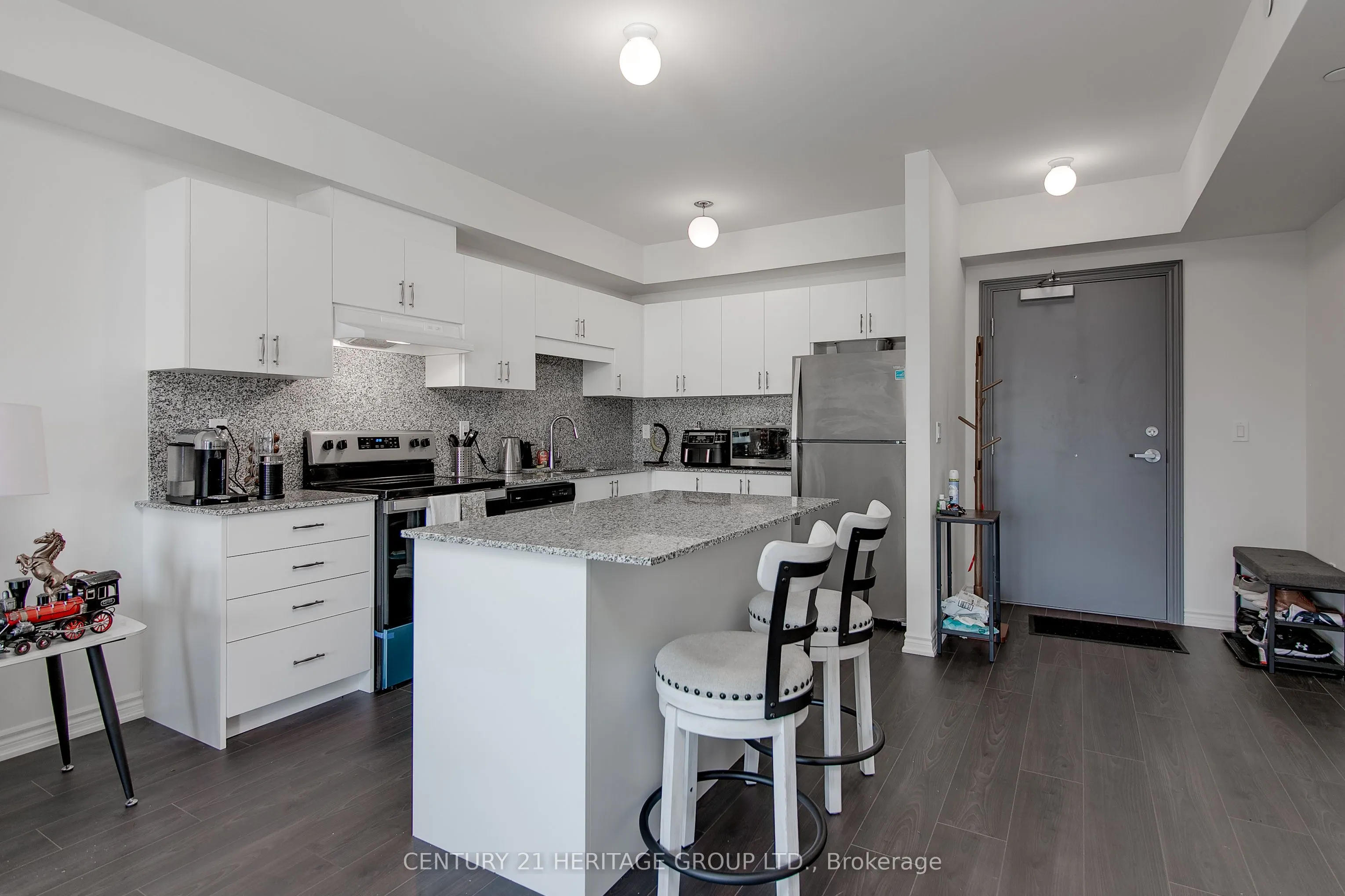 110 Grew Boulevard #408