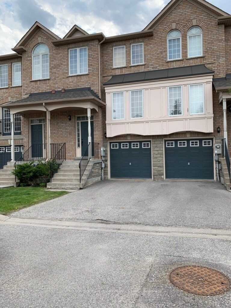19 Foxchase Avenue #61