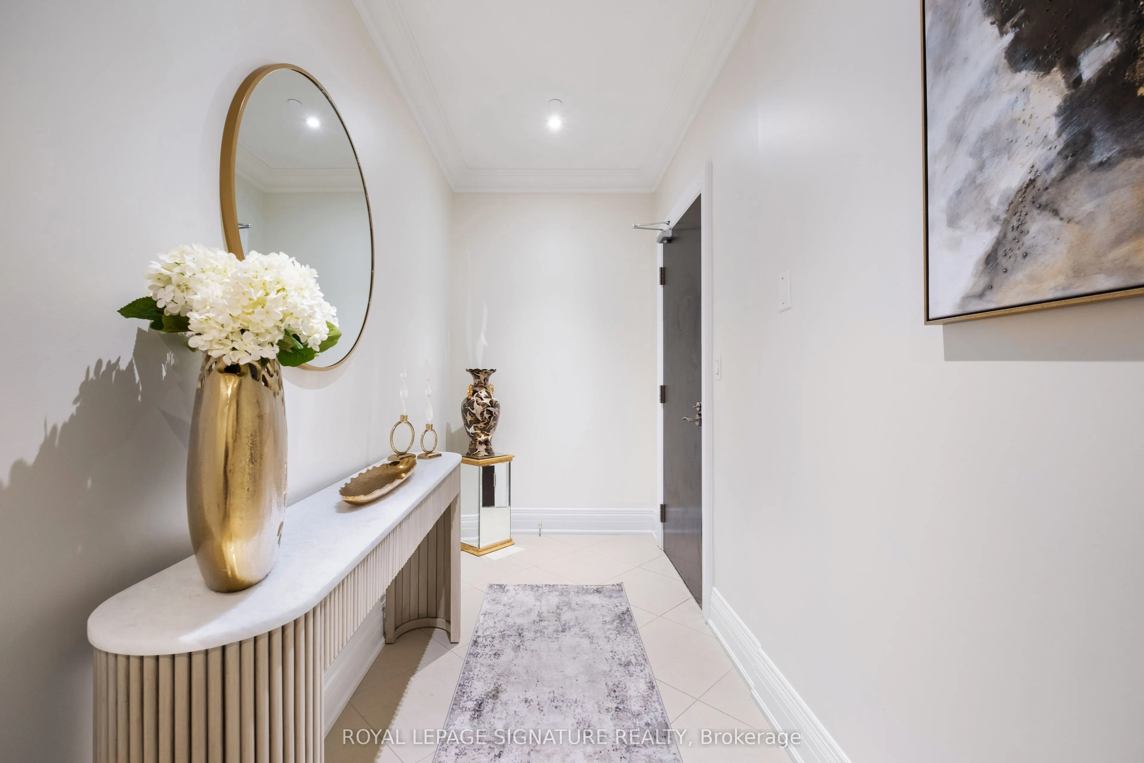 80 Burns Boulevard #204