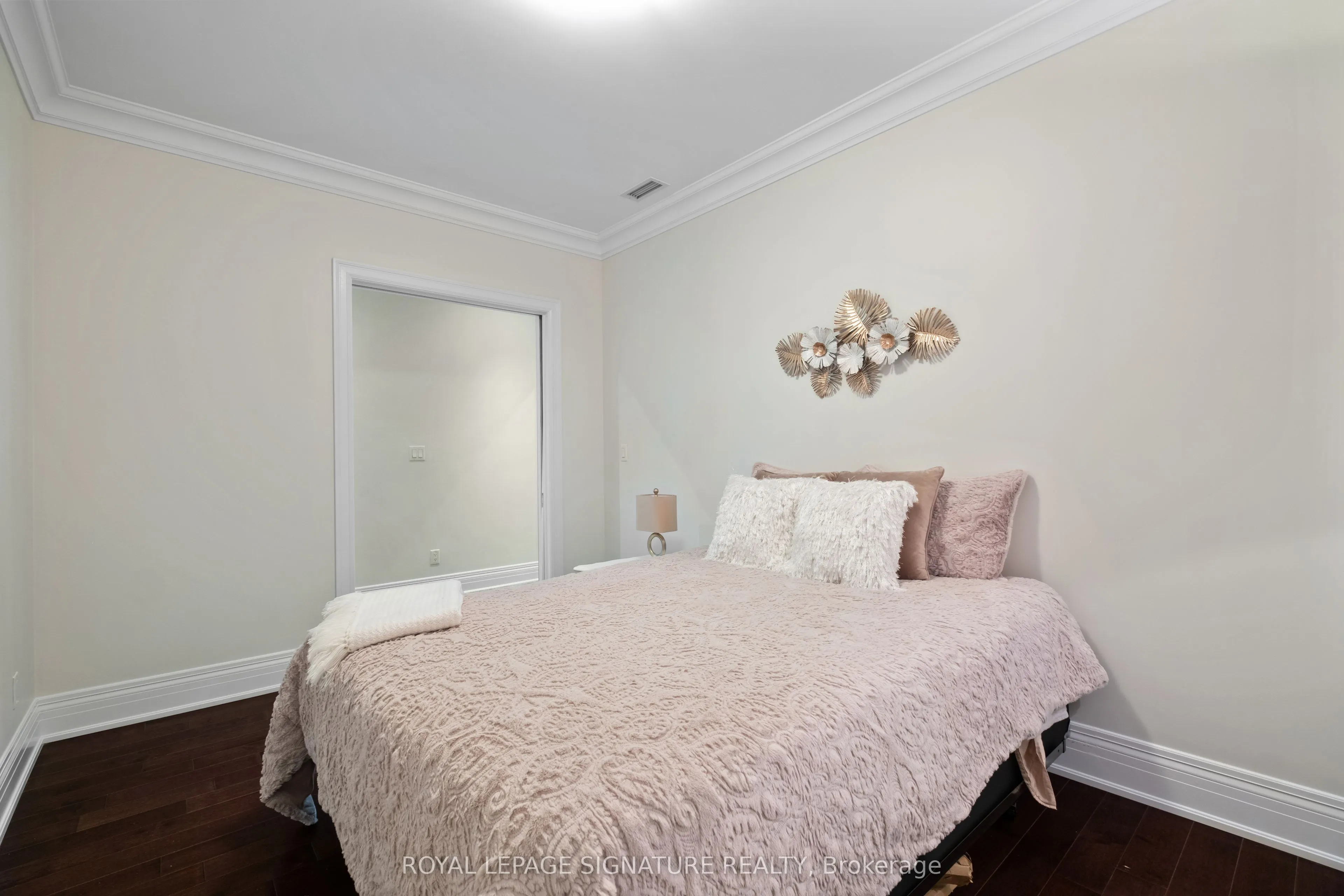 80 Burns Boulevard #204