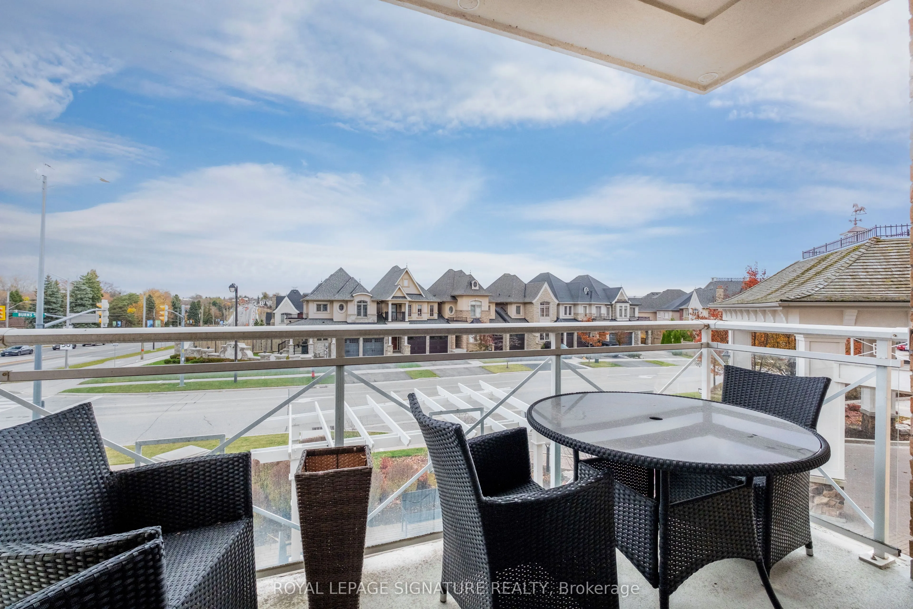 80 Burns Boulevard #204