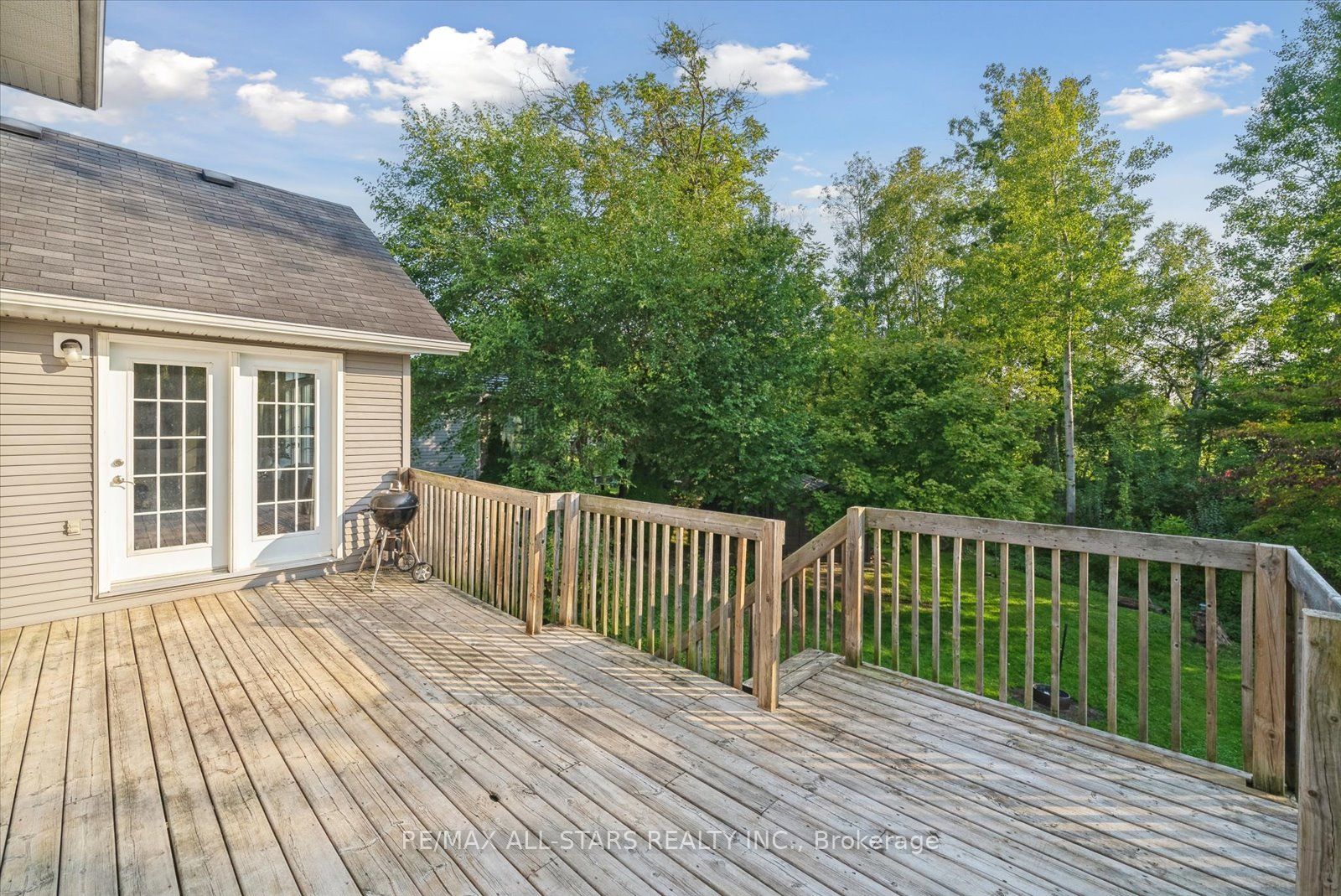 121 Riverglen Drive