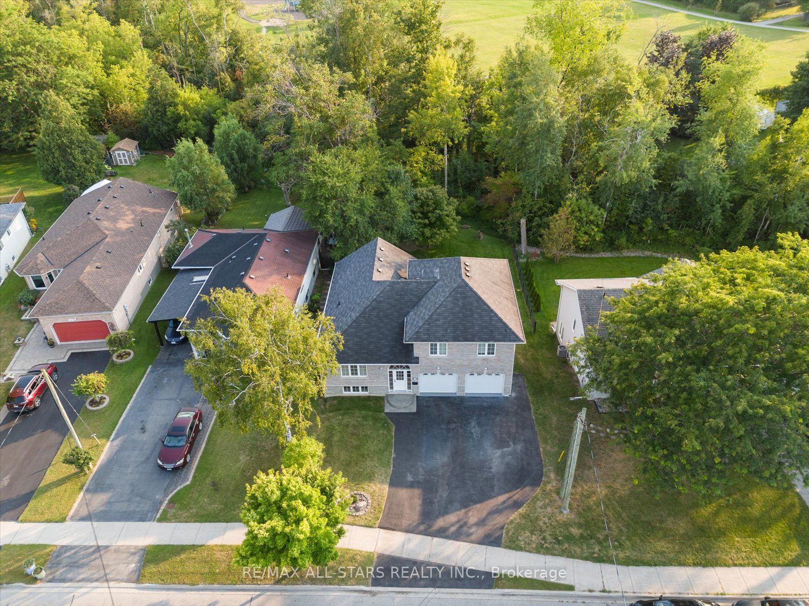 121 Riverglen Drive