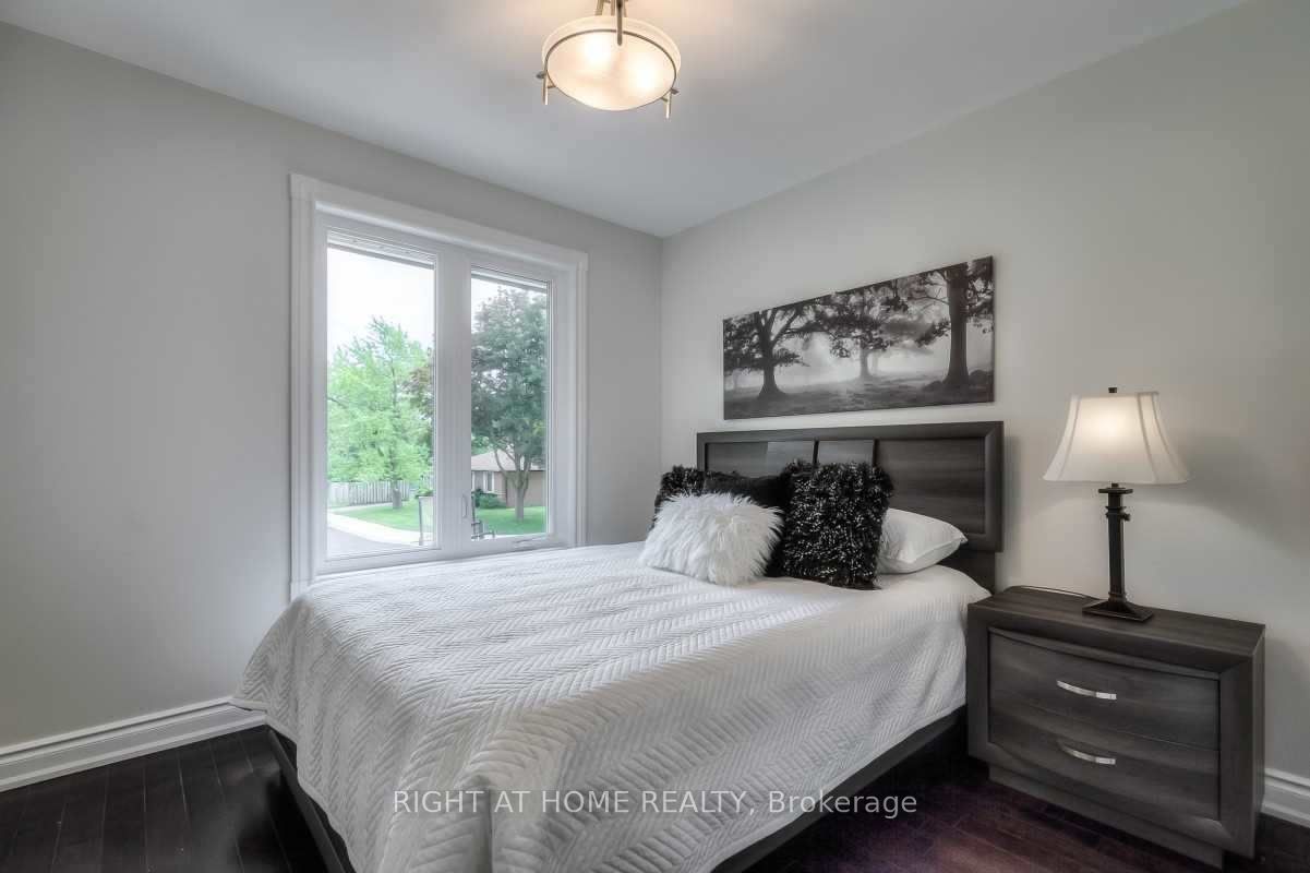 147 Laverock Avenue