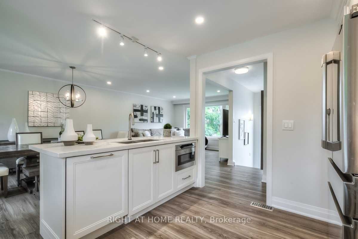 147 Laverock Avenue