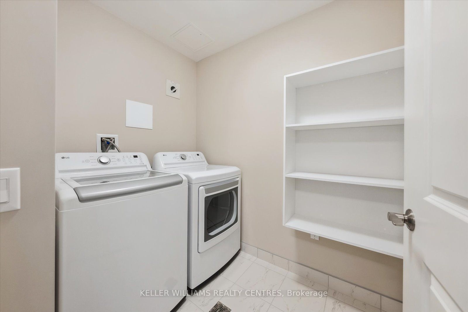 460 William Graham Drive #318