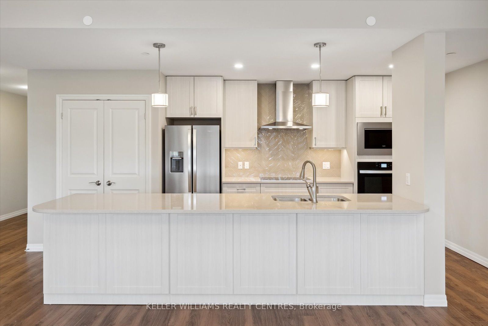 460 William Graham Drive #318