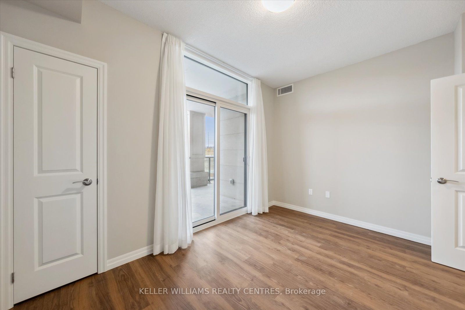 460 William Graham Drive #318