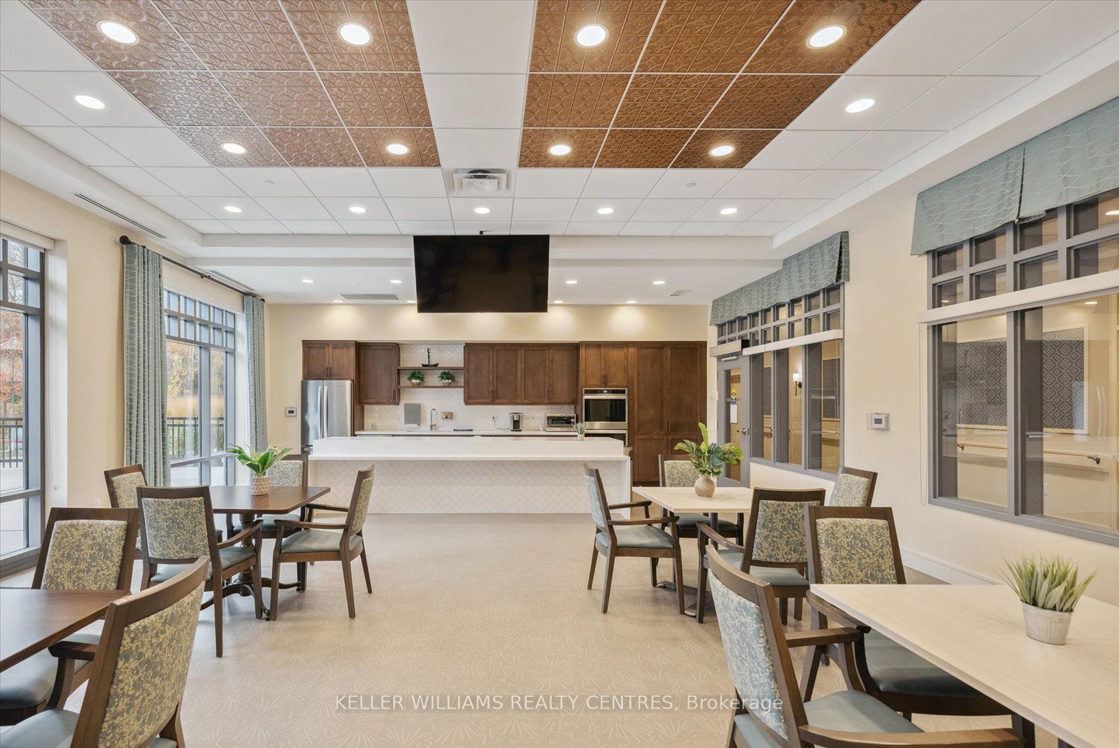 460 William Graham Drive #318