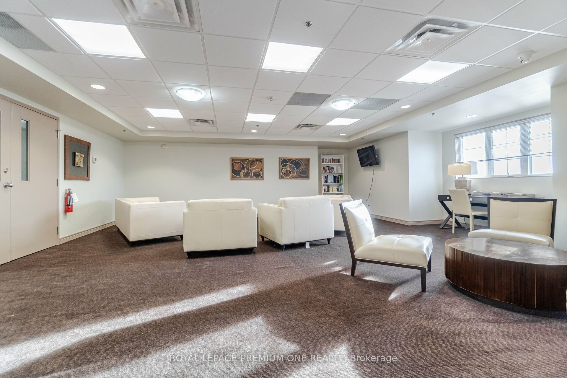 9451 Jane Street, #210