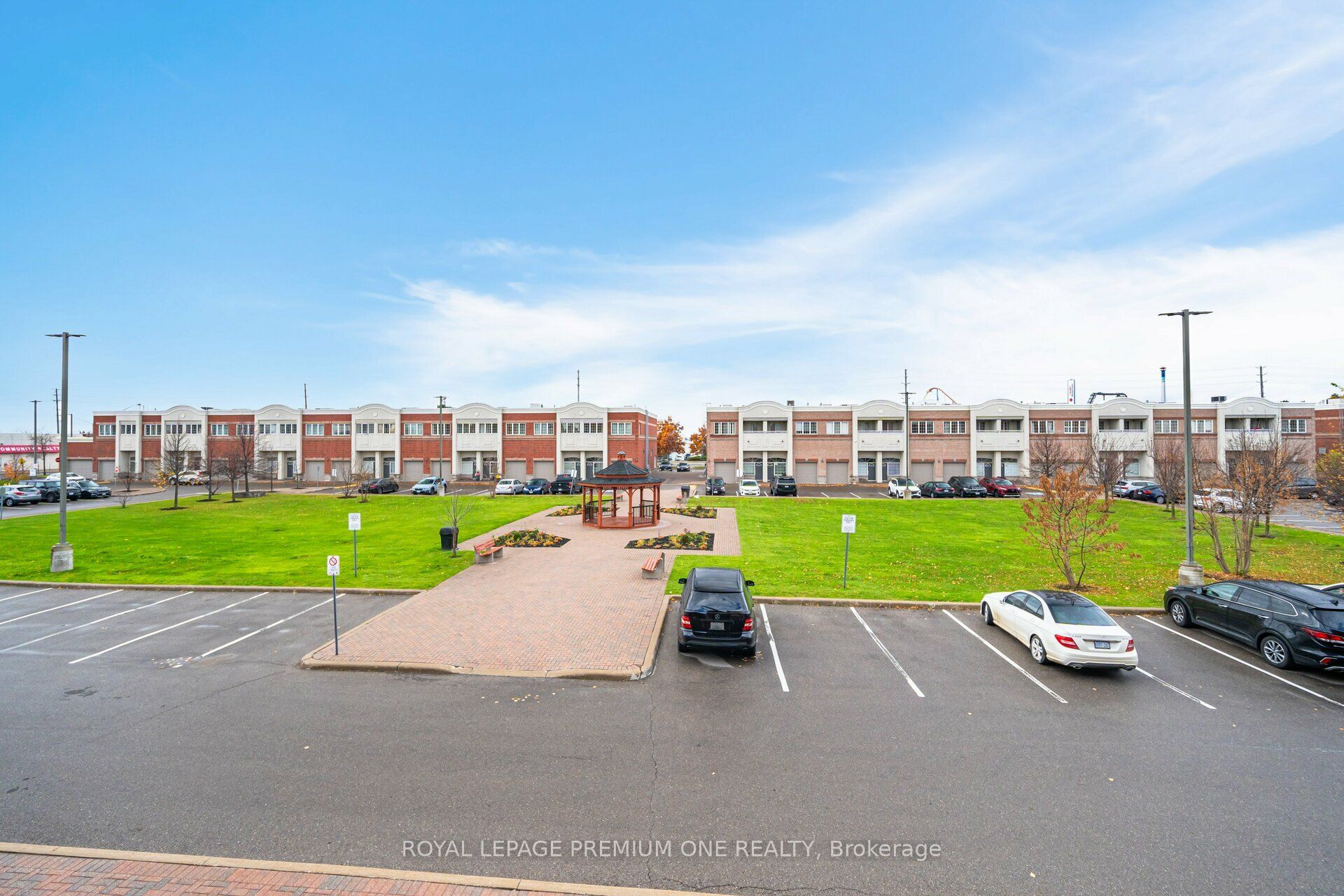 9451 Jane Street, #210