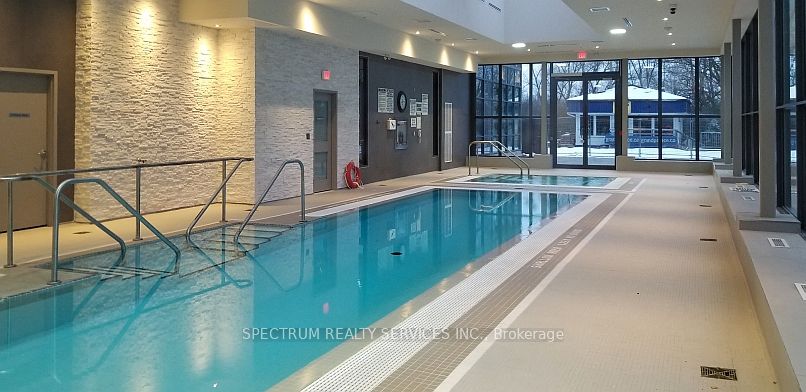 9600 Yonge (Tower B) Street, #518