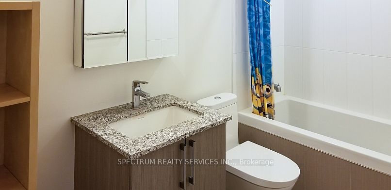 9600 Yonge (Tower B) Street, #518