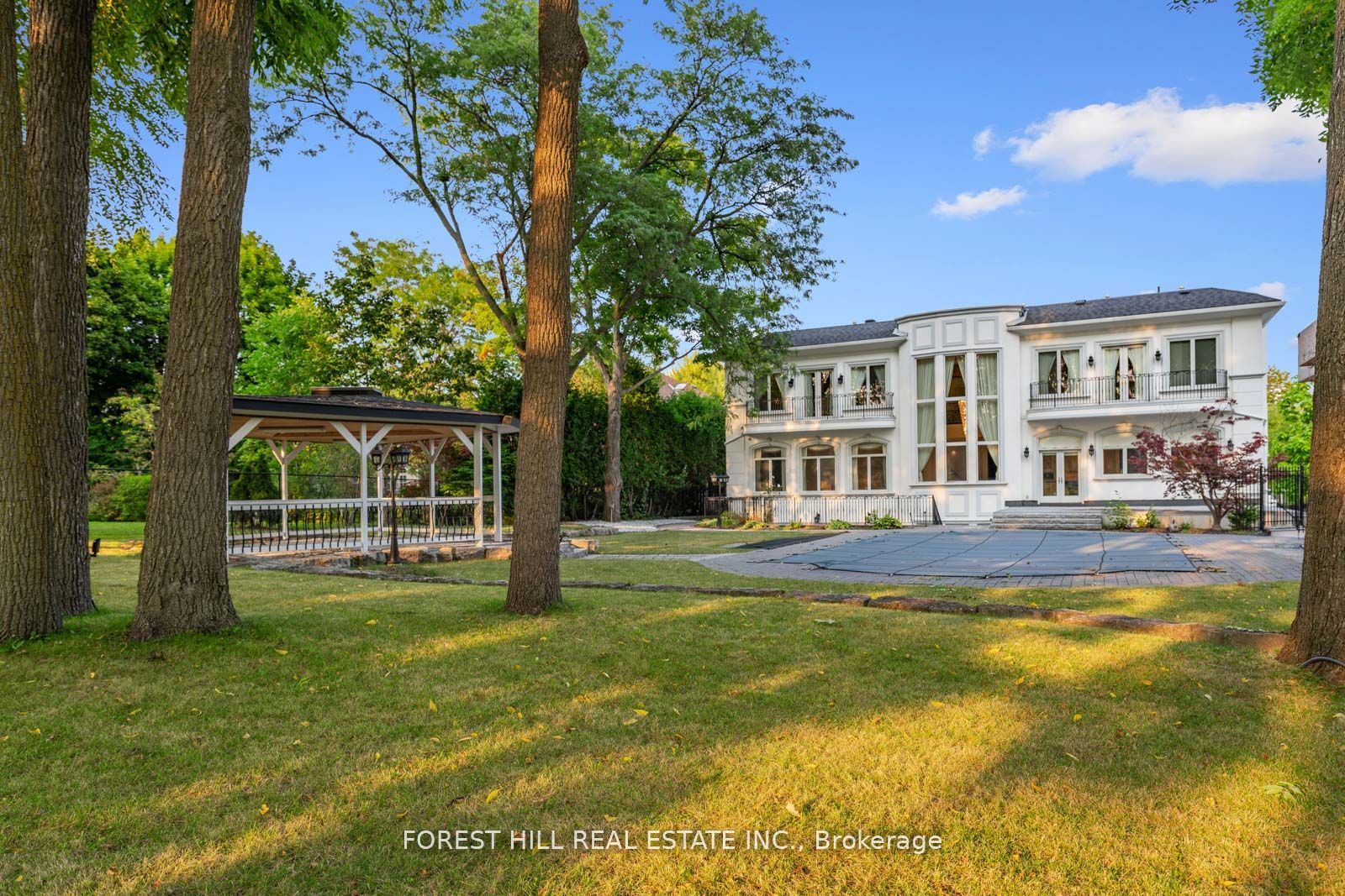 12 Thornbank Road
