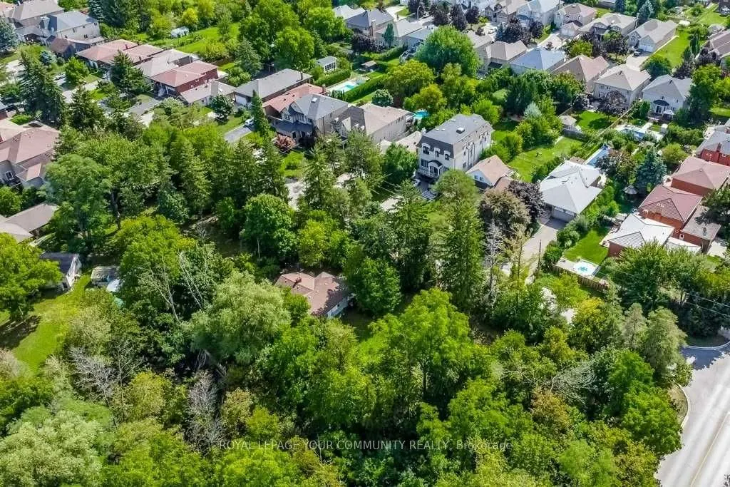 108 Yongehurst Road
