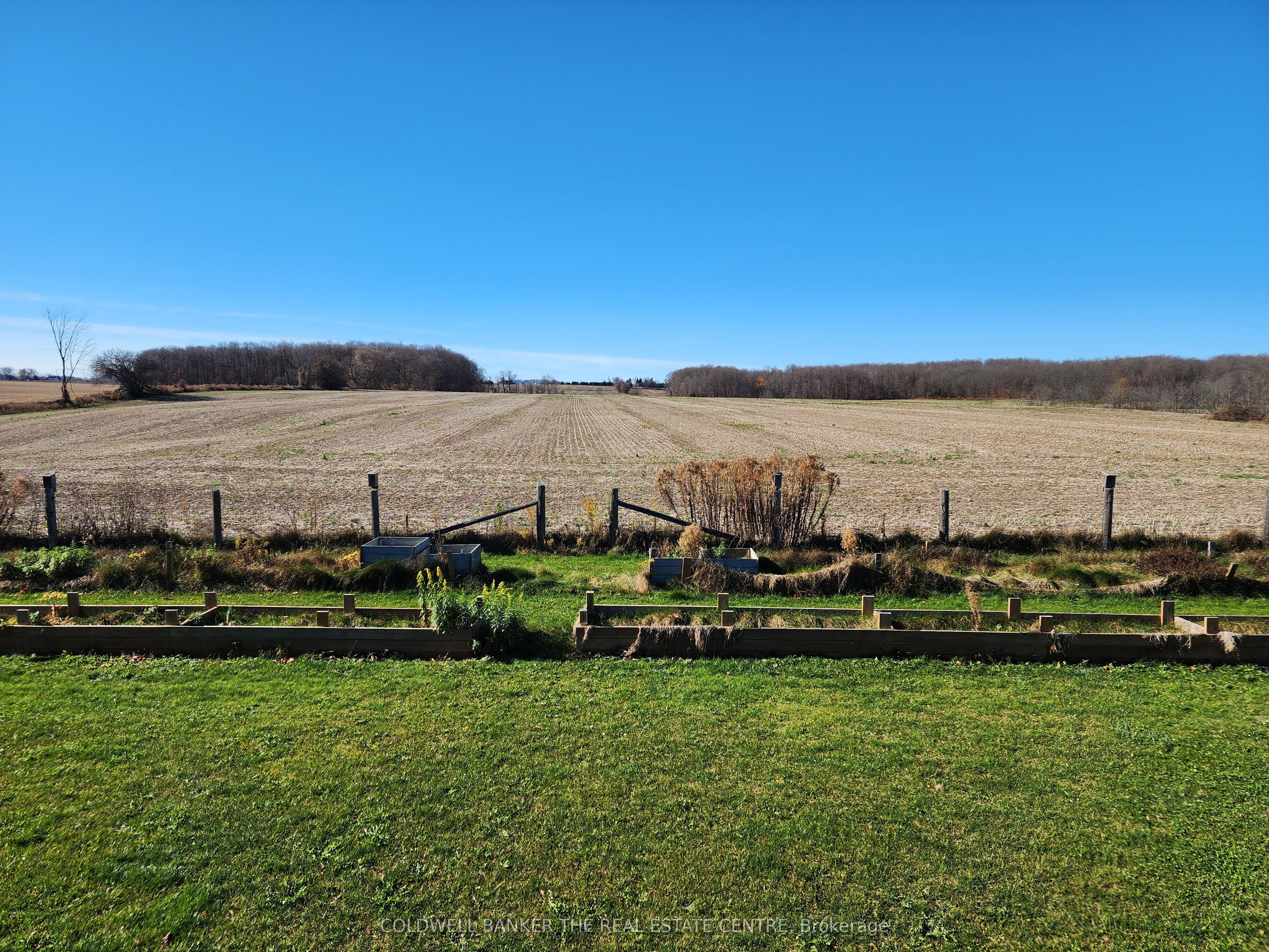 5164 10th Line, #Main