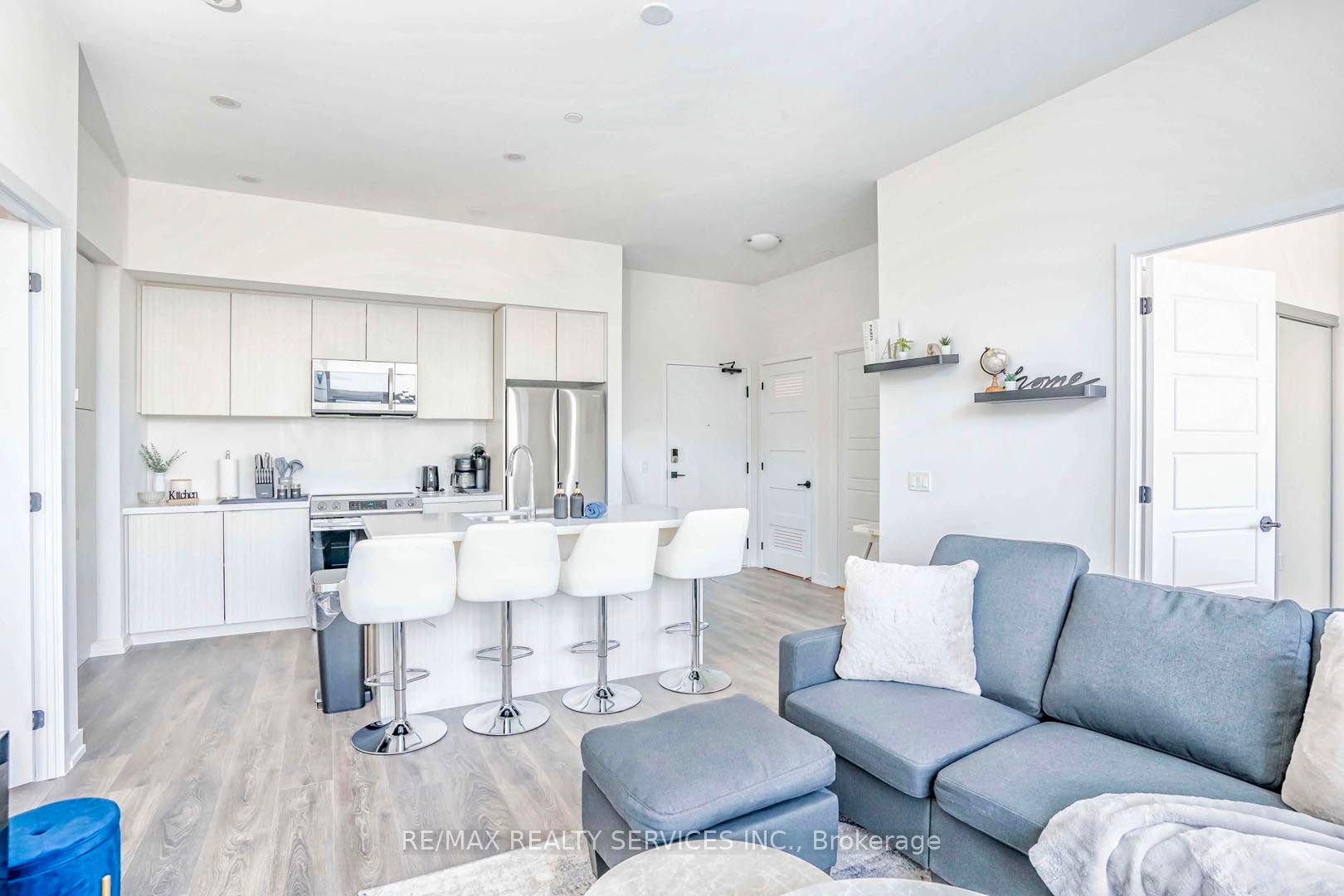 415 Sea Ray Avenue #403