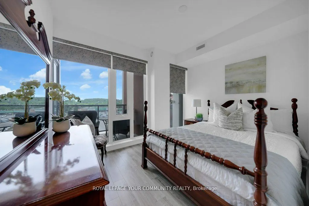9600 Yonge Street, #711B