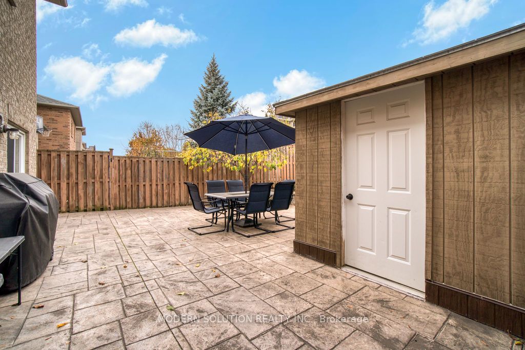 119 Blackthorn Drive