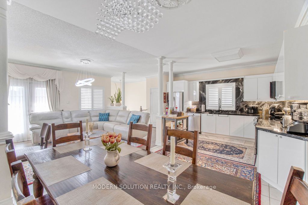 119 Blackthorn Drive