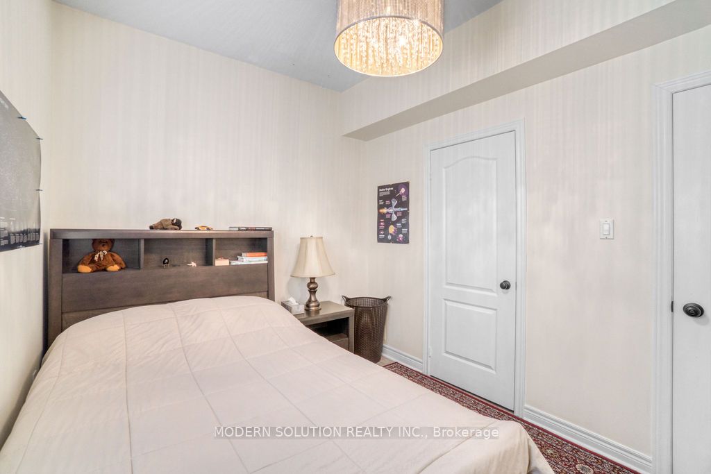 119 Blackthorn Drive