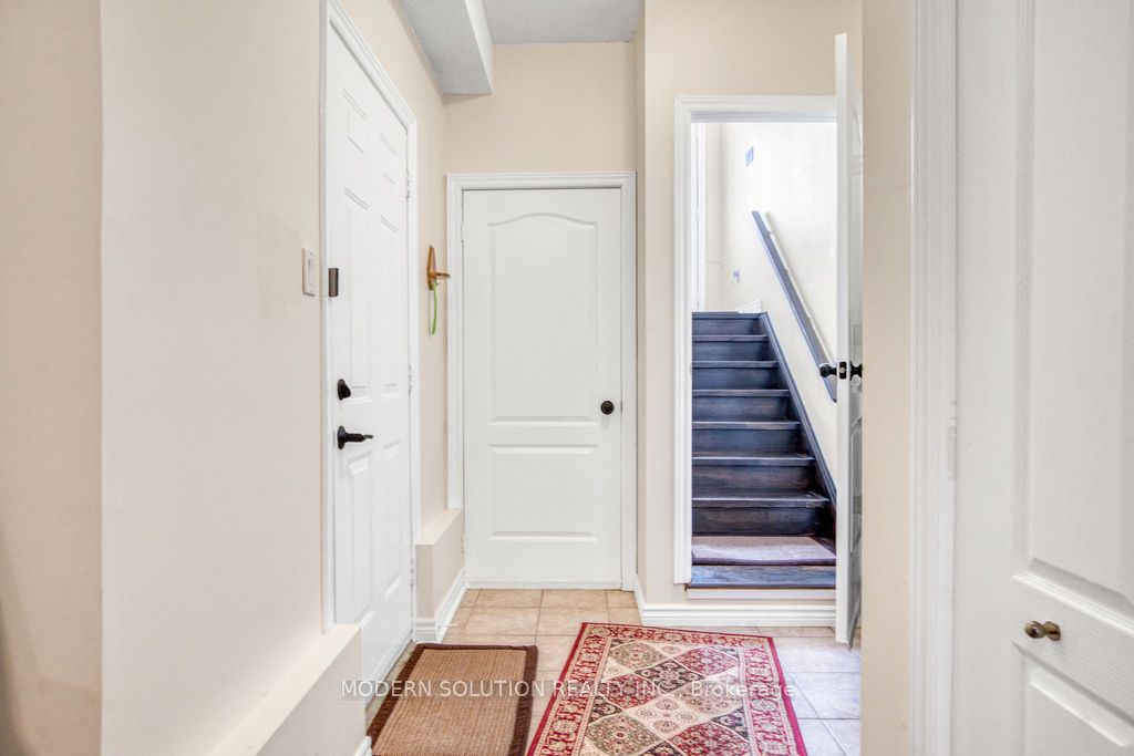 119 Blackthorn Drive