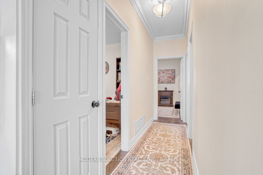119 Blackthorn Drive