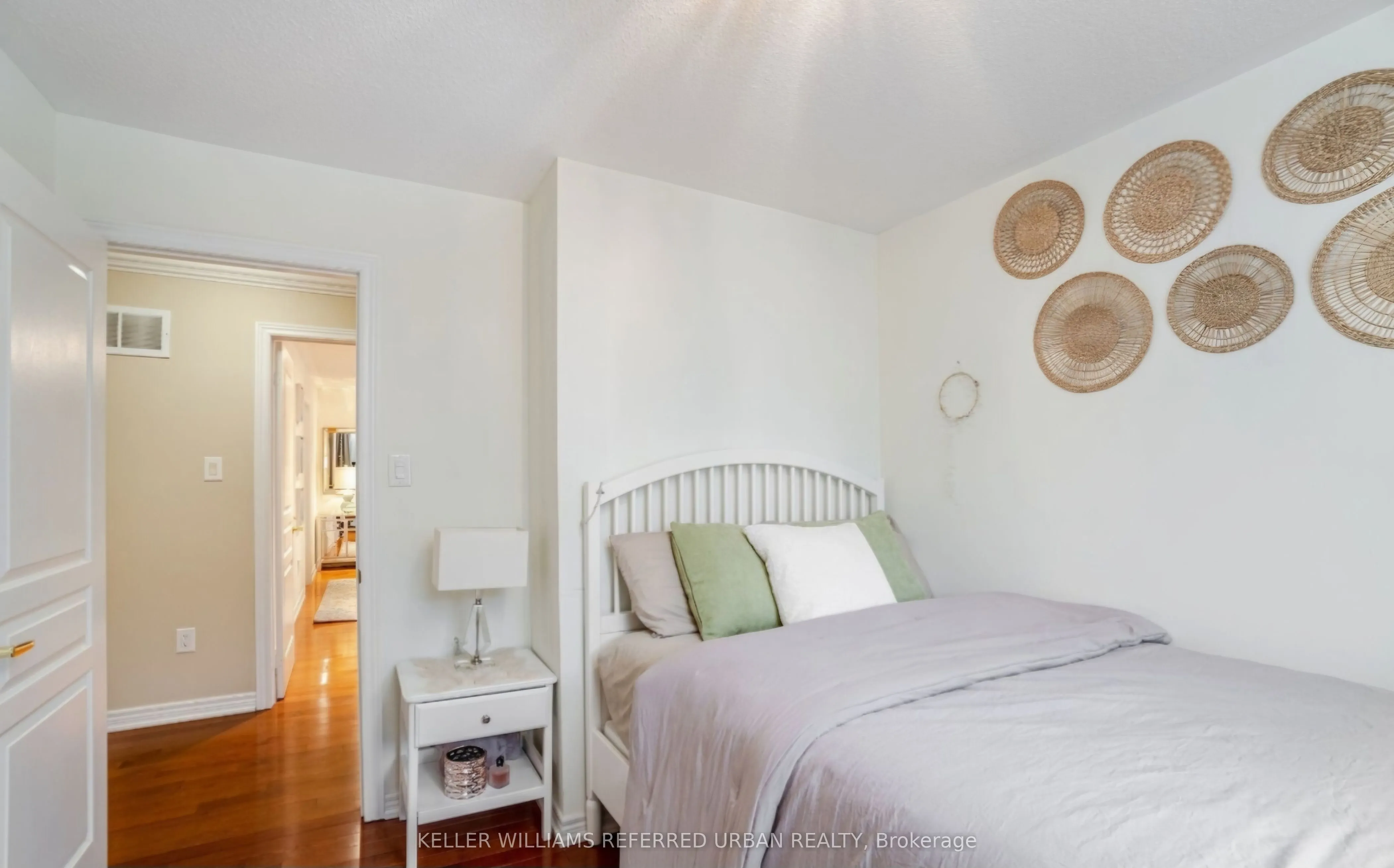 4 Hawkweed Manor