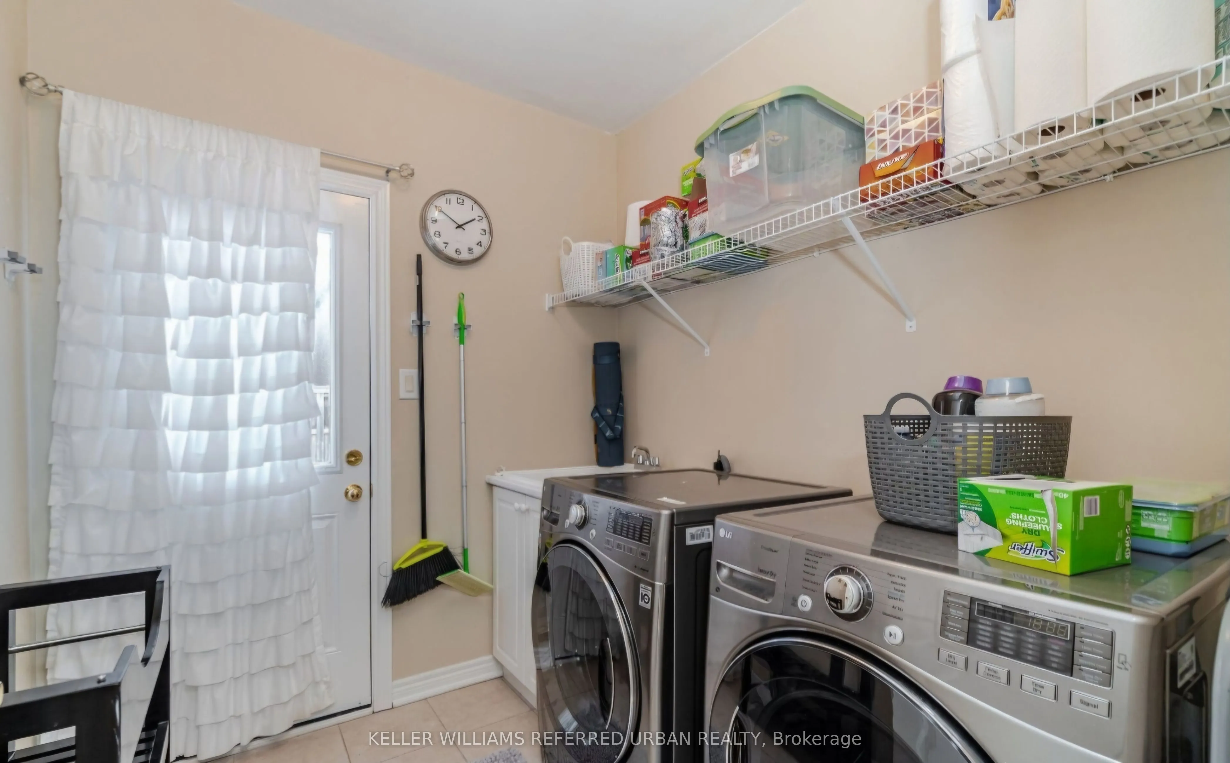 4 Hawkweed Manor