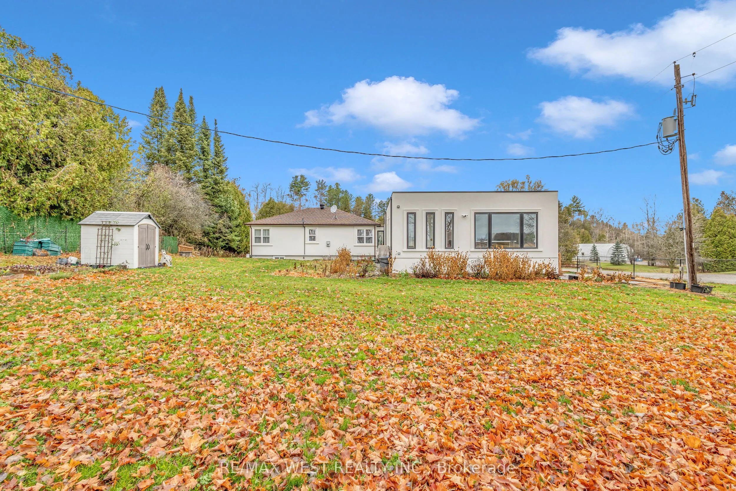 2821 Mt Albert Road