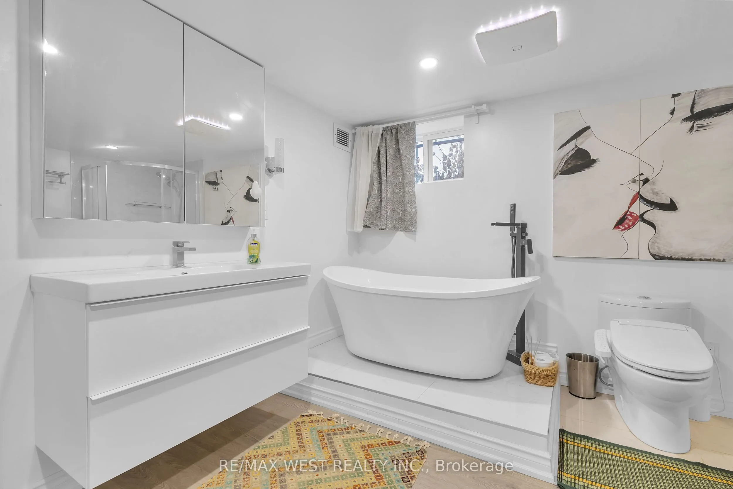 2821 Mt Albert Road
