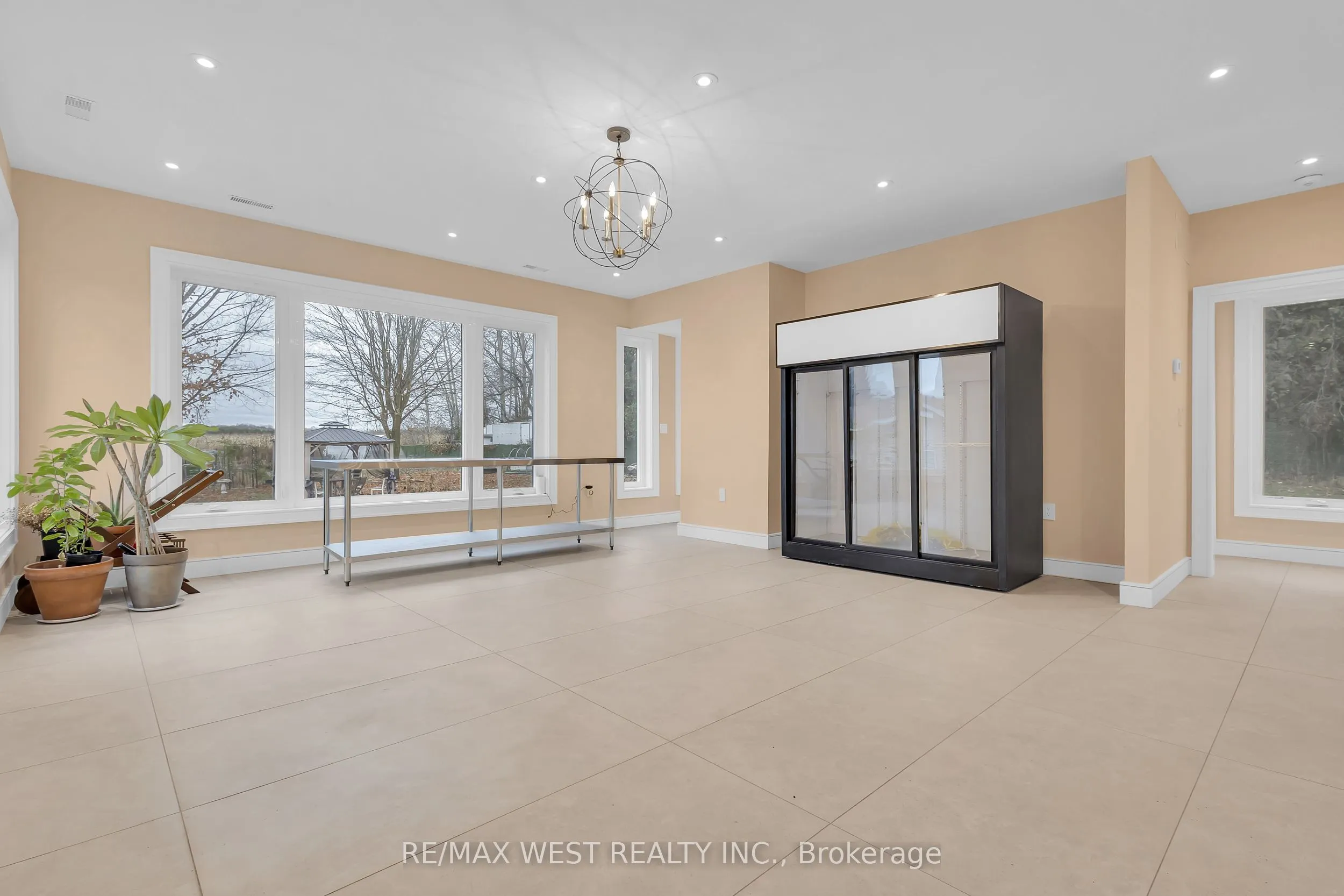 2821 Mt Albert Road