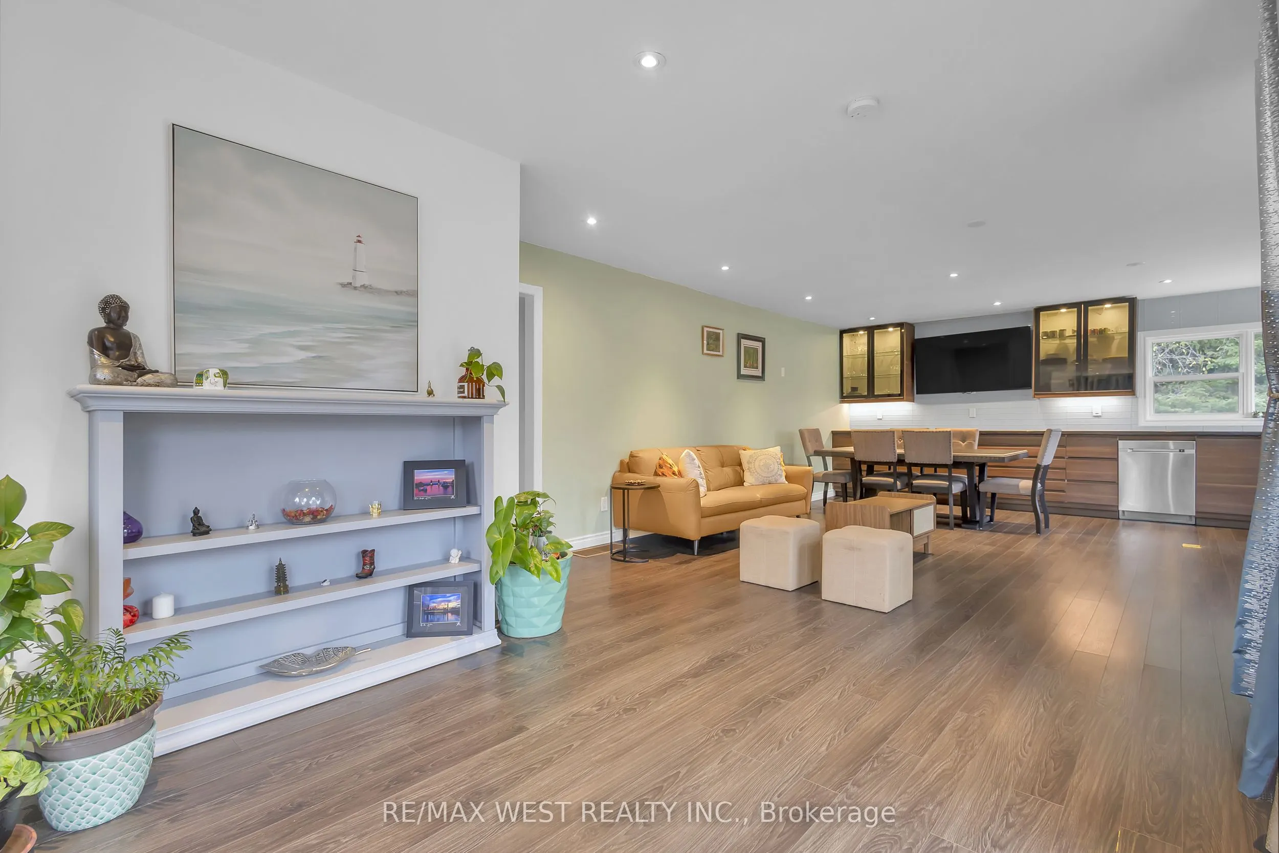 2821 Mt Albert Road