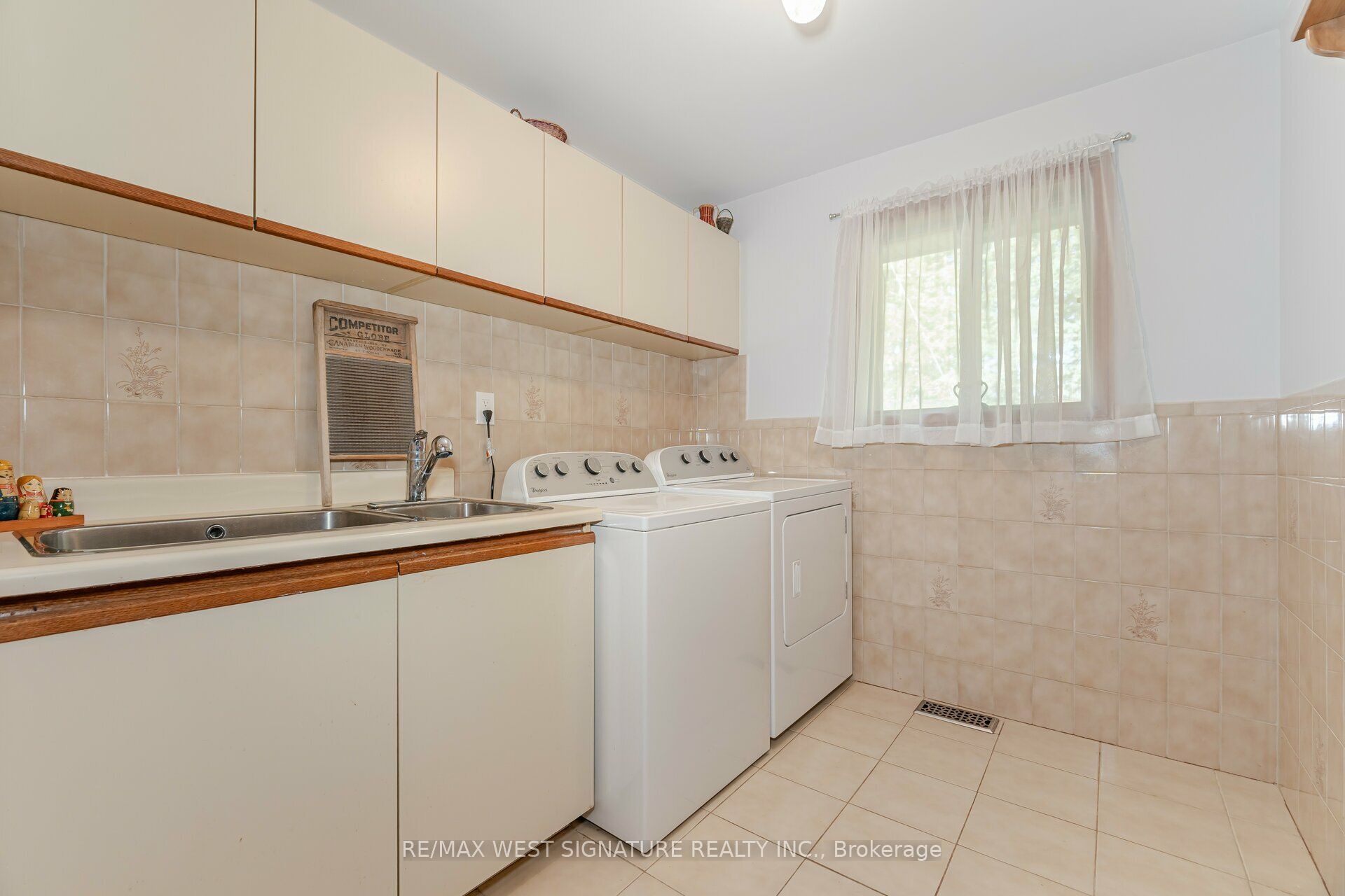 13485 8th concession Road