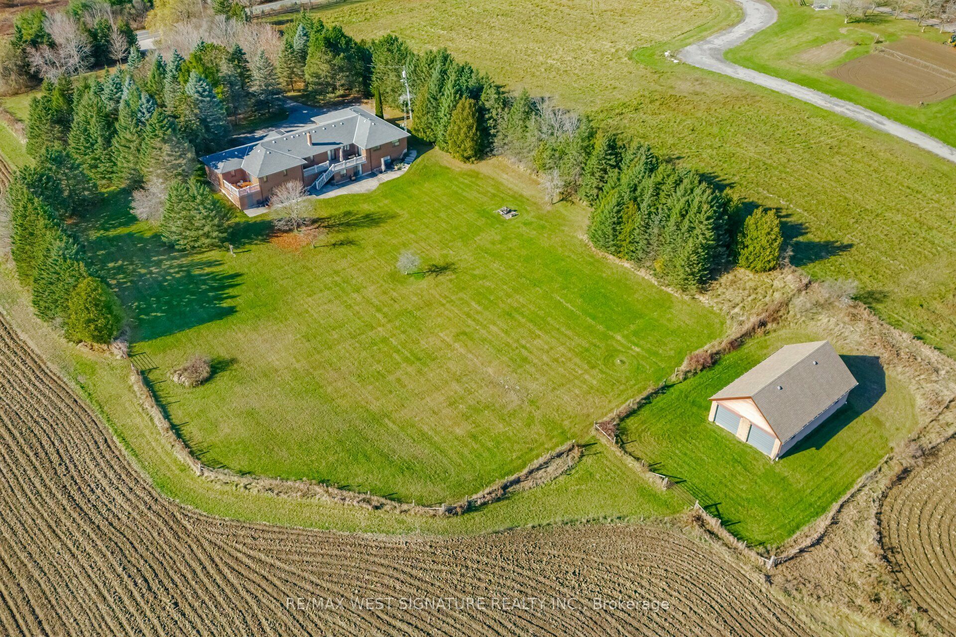 13485 8th concession Road