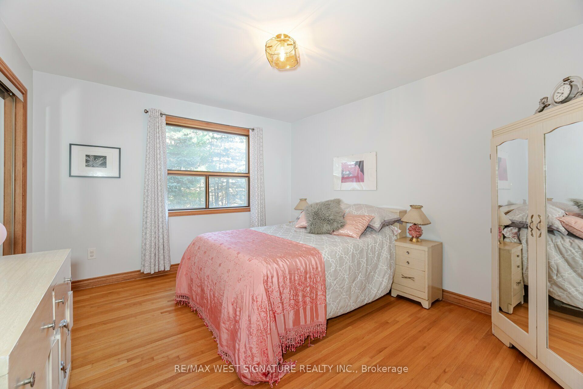 13485 8th concession Road