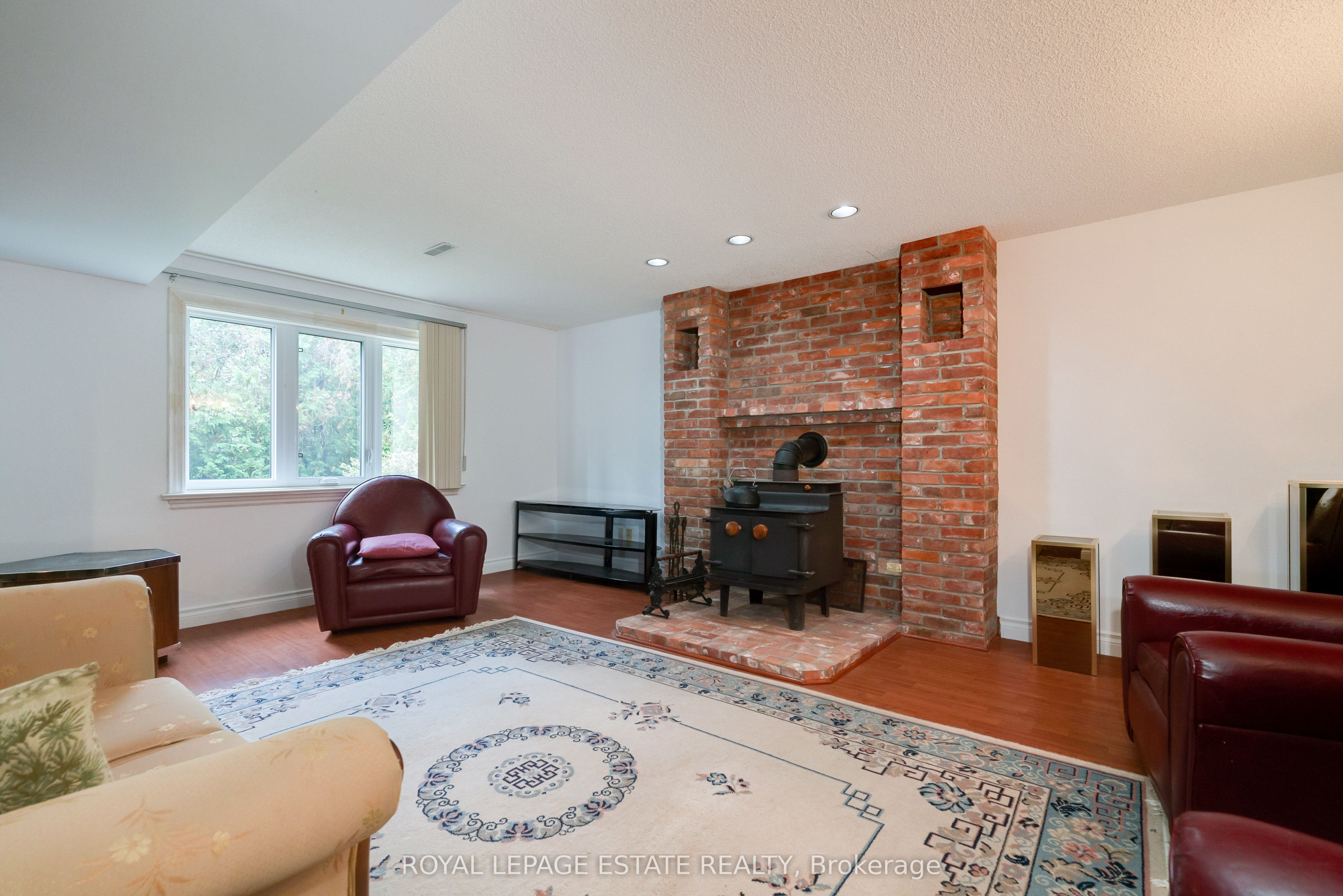35 Harmony Hill Crescent