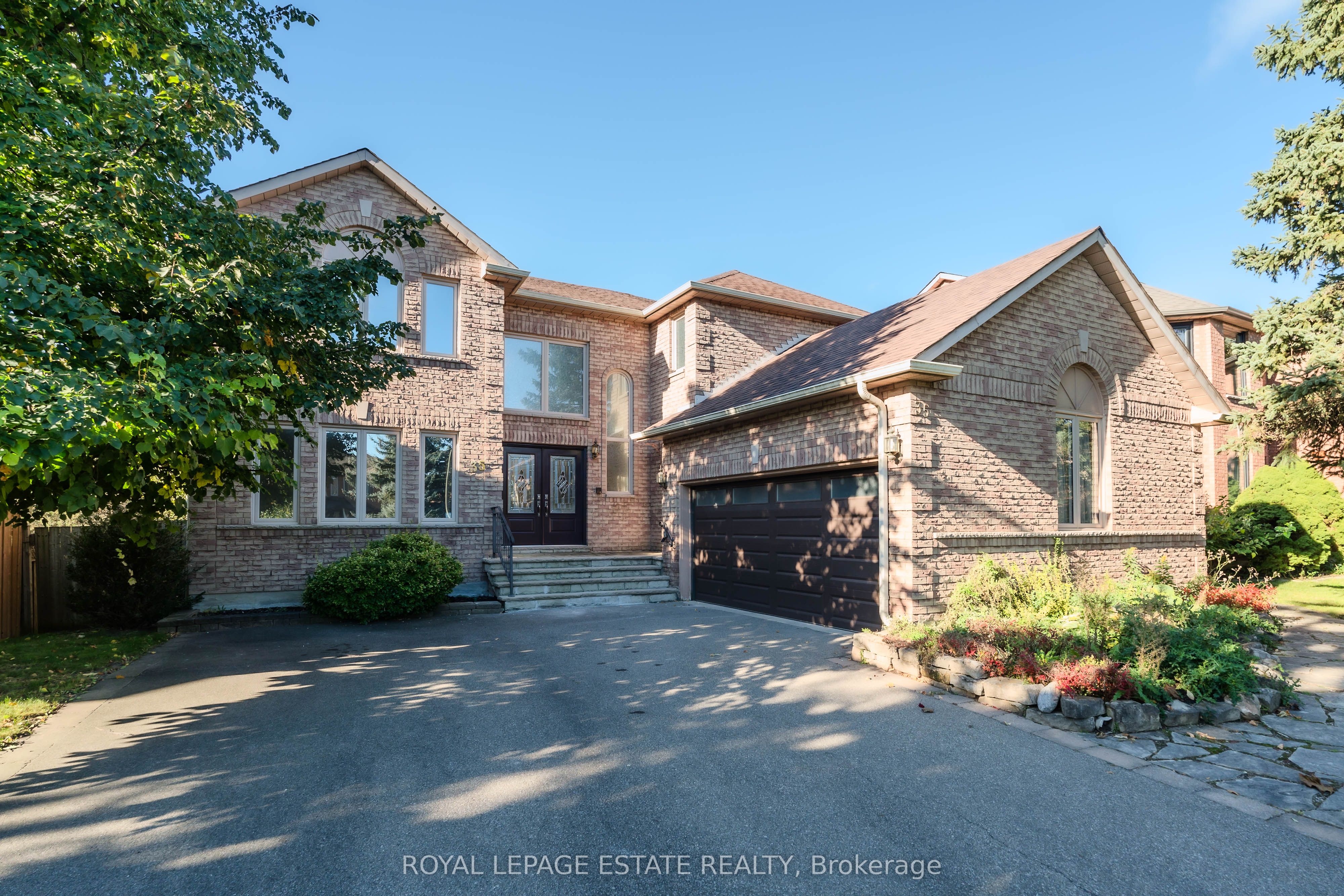 35 Harmony Hill Crescent