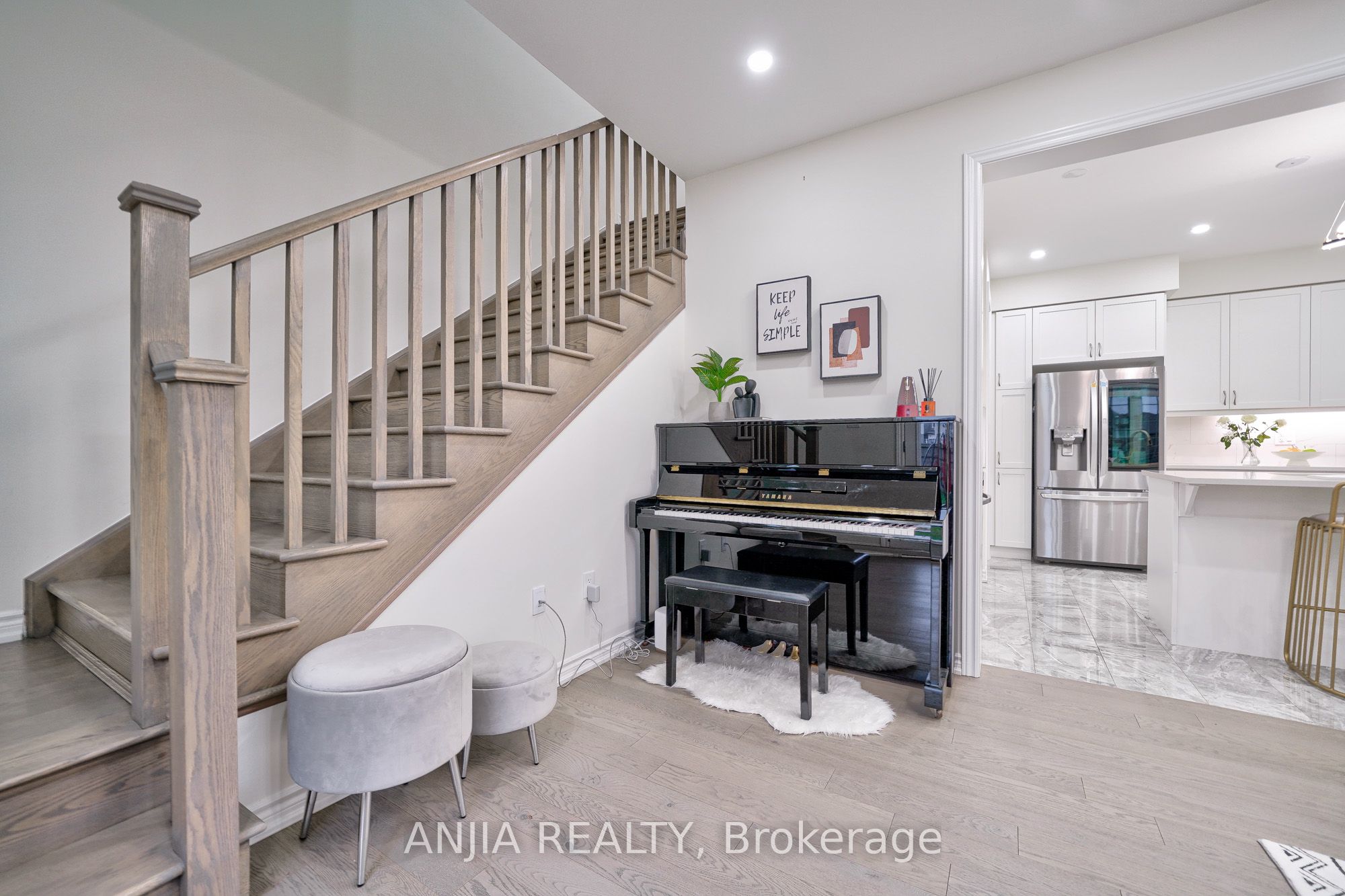 262 Beaverbrae Drive