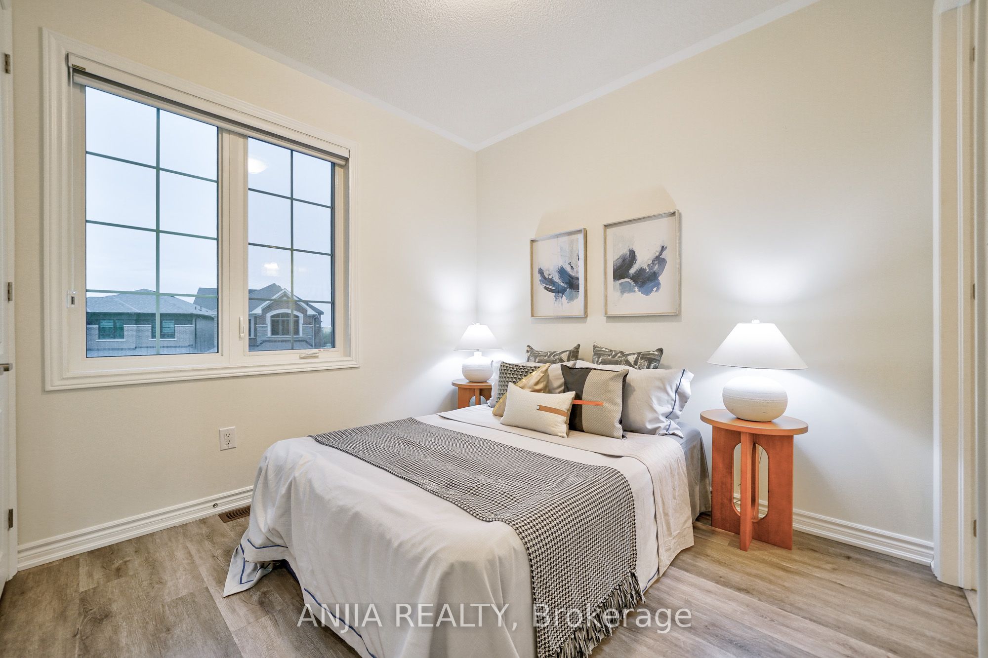 262 Beaverbrae Drive