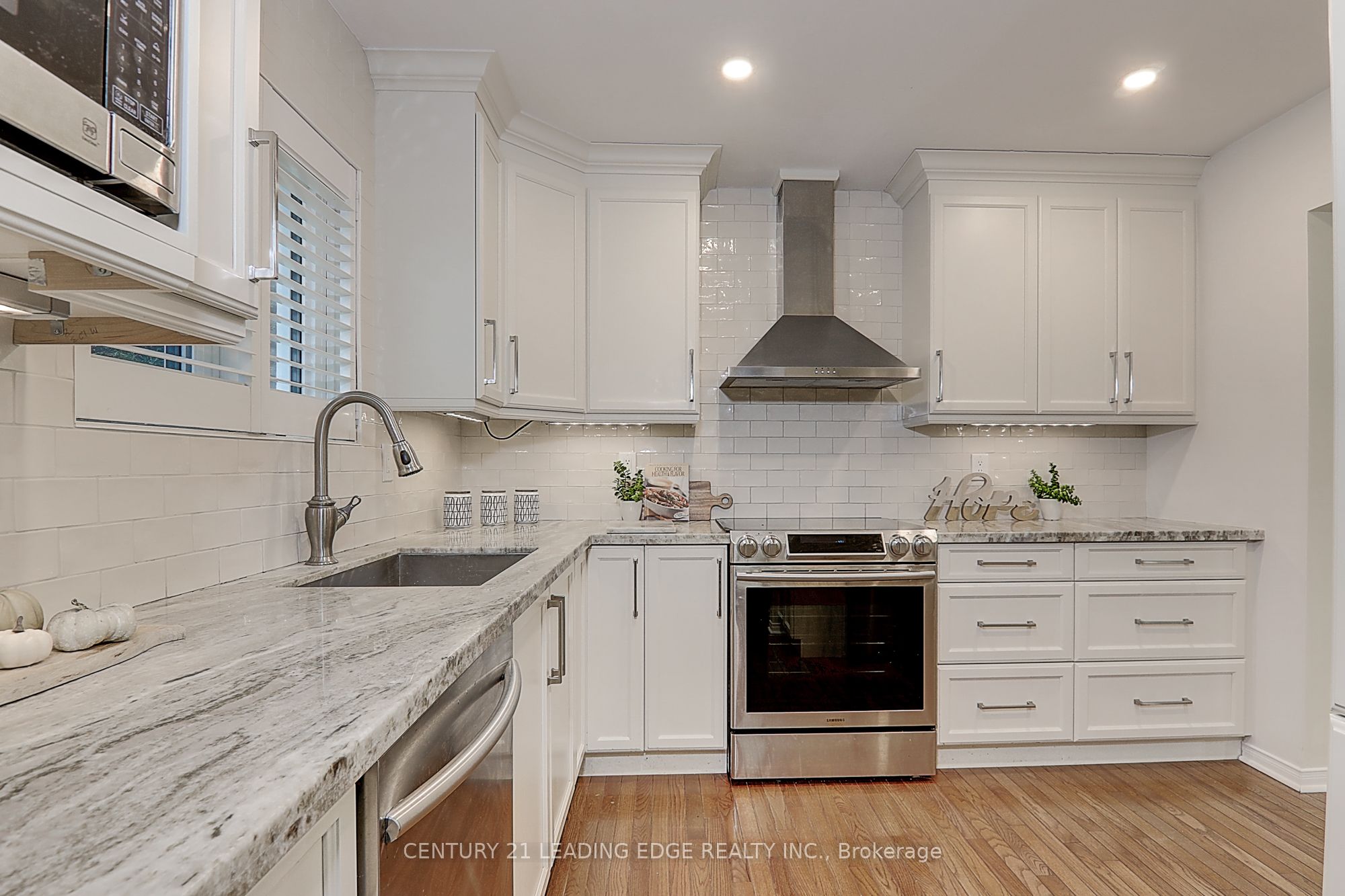 66 ROUGEHAVEN Way, #36