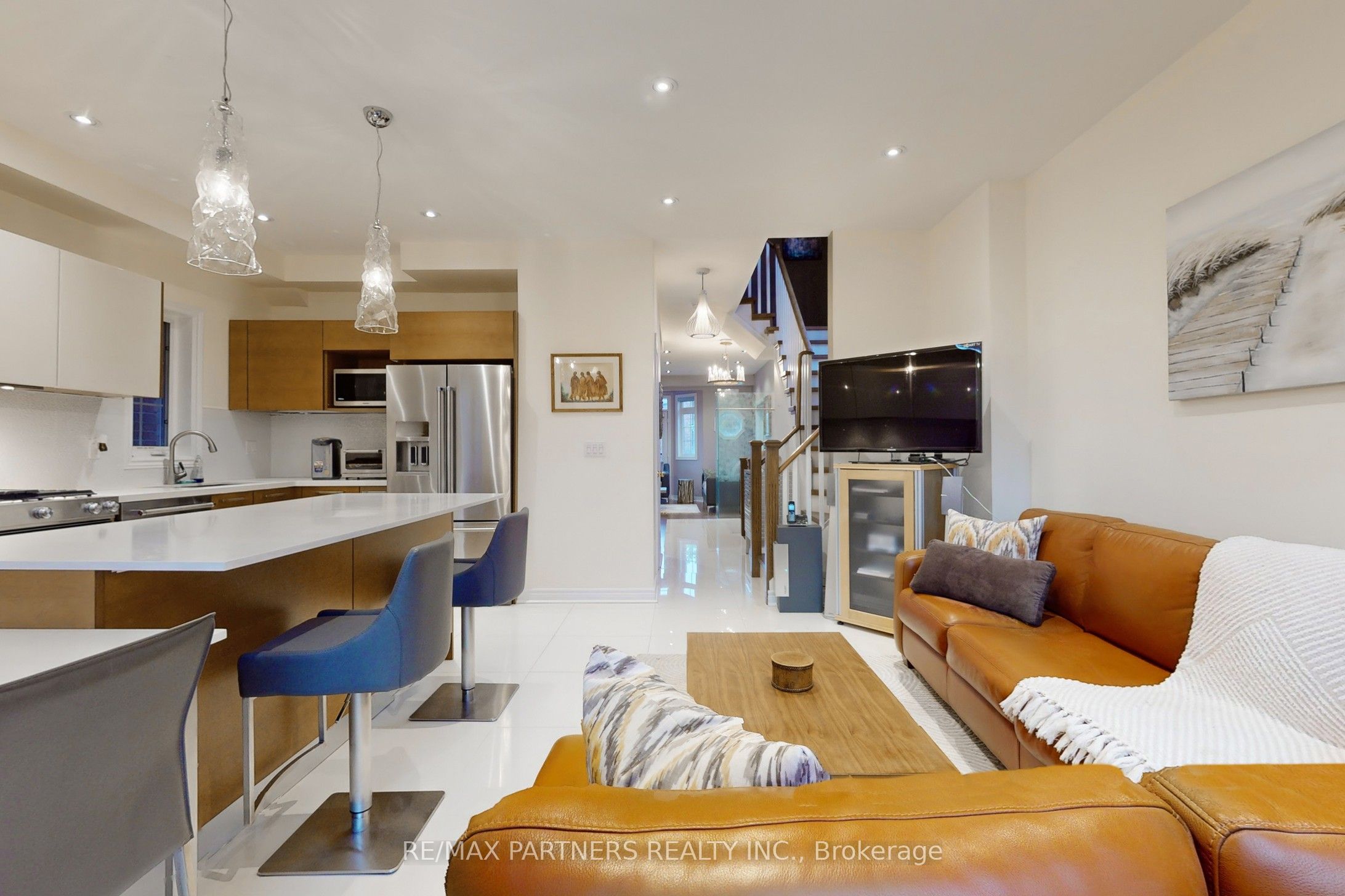 25 Crispin Court