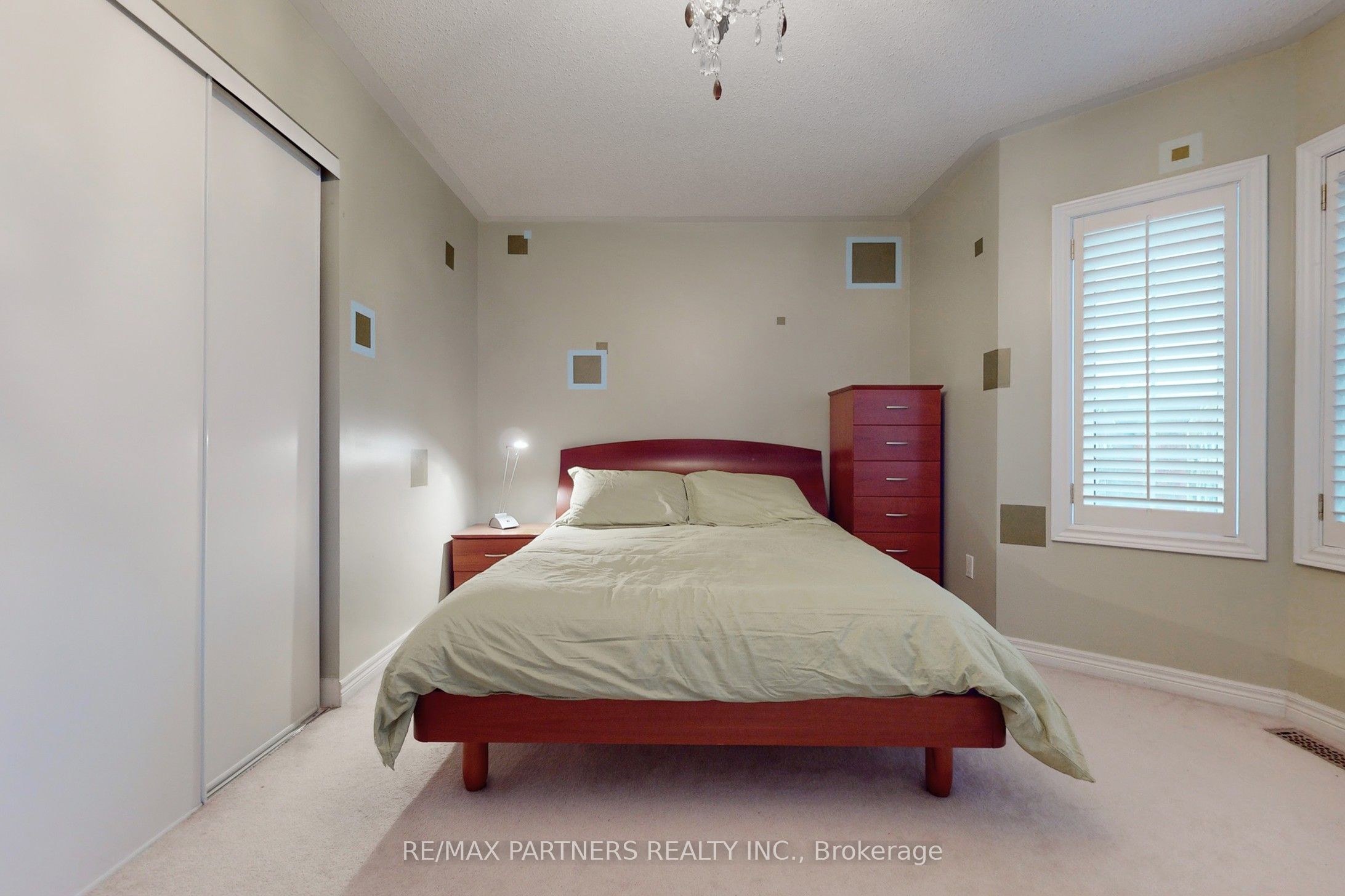 25 Crispin Court
