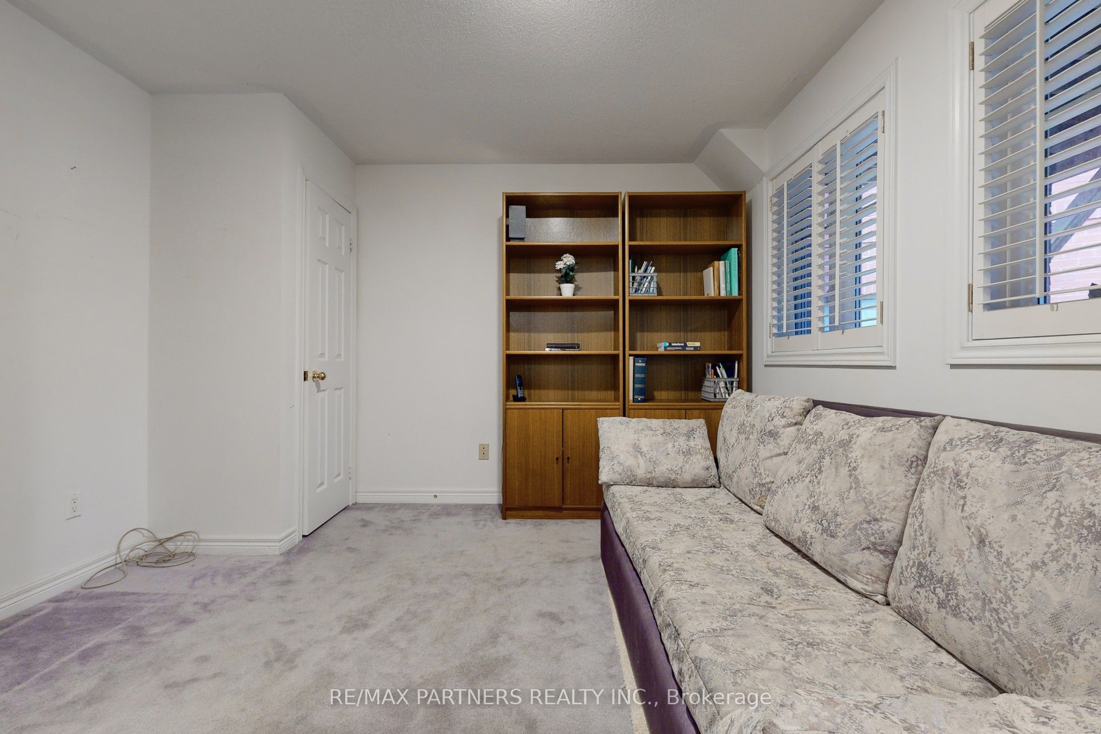 25 Crispin Court