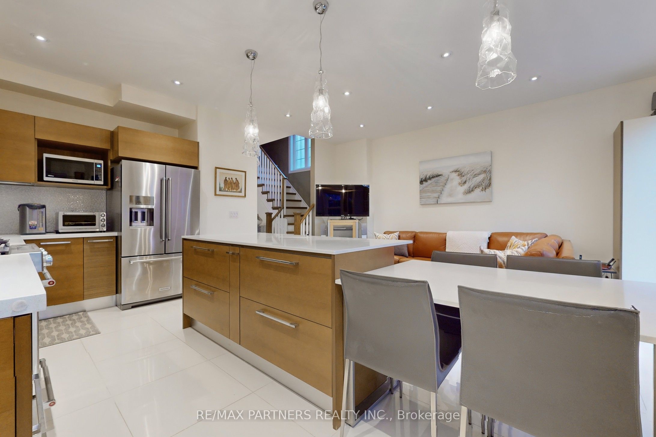 25 Crispin Court