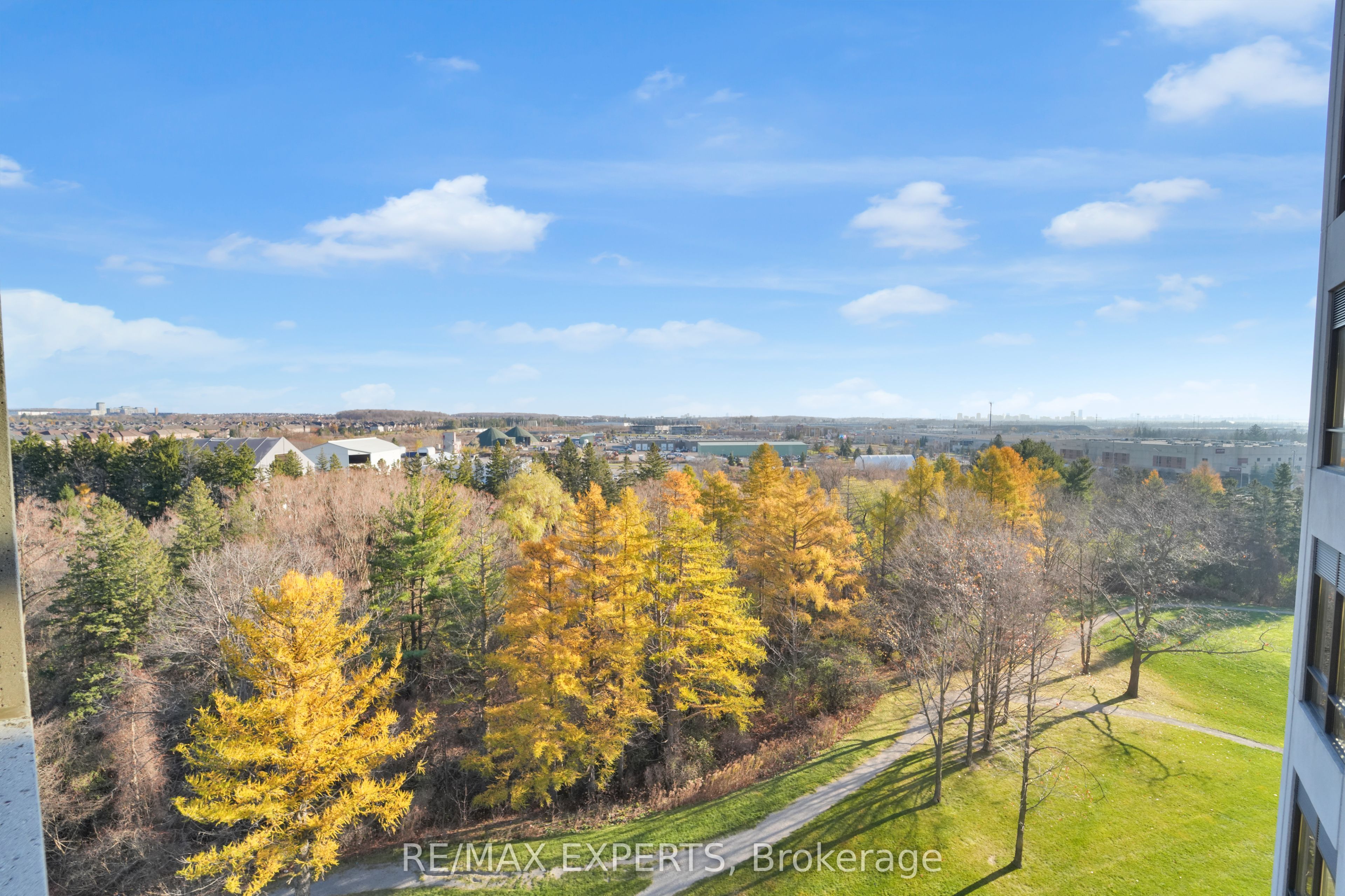9255 Jane Street, #805